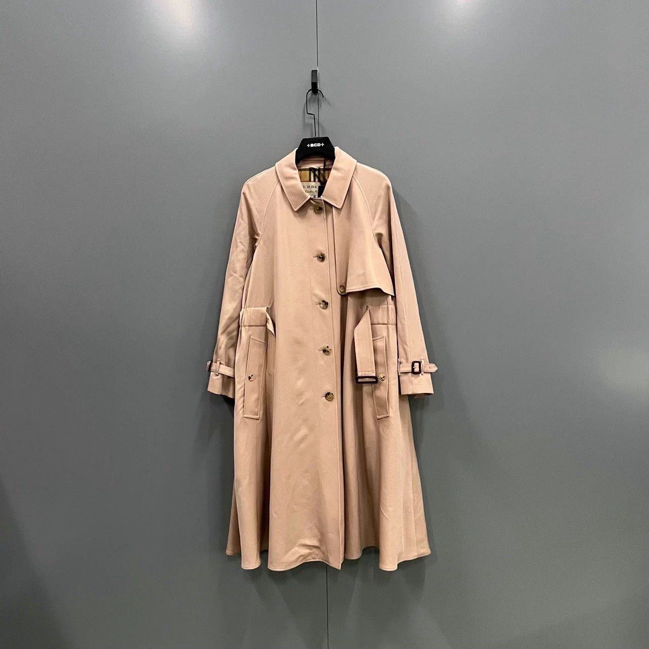 Burberry Burberry light pink long trench coat 40 95new Size S / US 4 / IT 40 - 1 Thumbnail