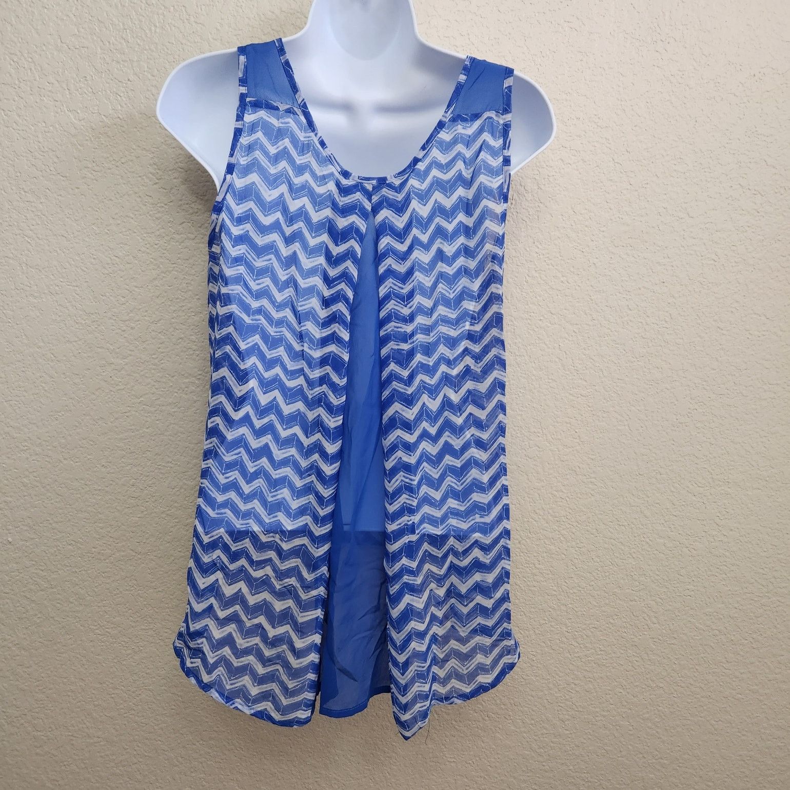 Other Candie's Blue White Chevron Print Sheer Button Up Top Large Size L / US 10 / IT 46 - 3 Thumbnail