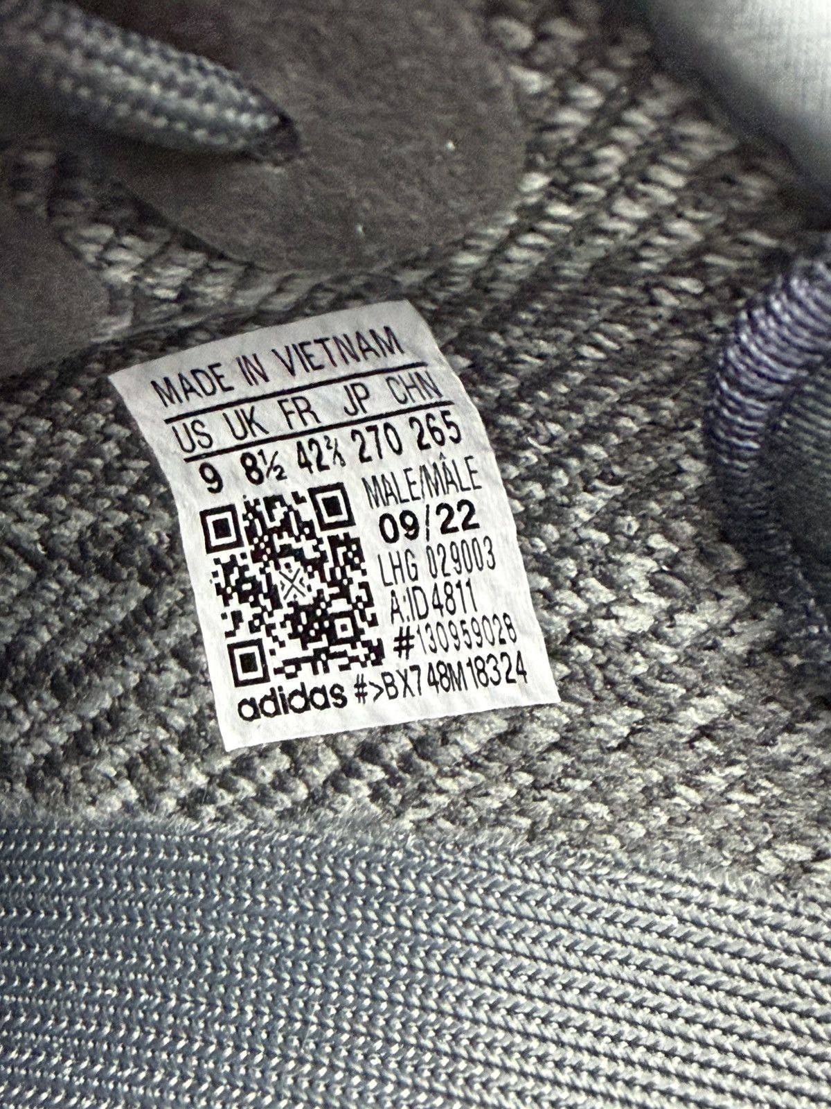 Adidas Size 9 - Adidas Yeezy 350 MX Dark Salt Size US 9 / EU 42 - 9 Thumbnail