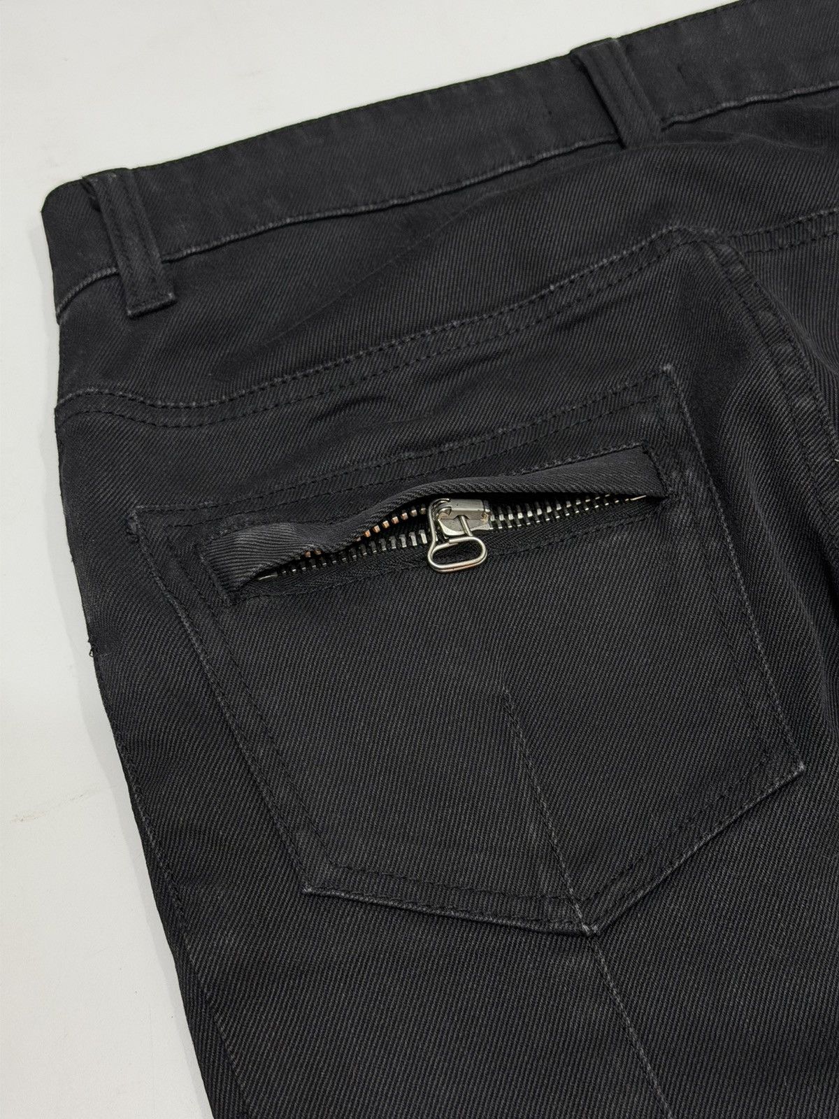 Balmain BALMAIN Decarnin FW 2009 Waxed Biker Black Denim Jeans Zip Size US 28 / EU 44 - 21 Thumbnail