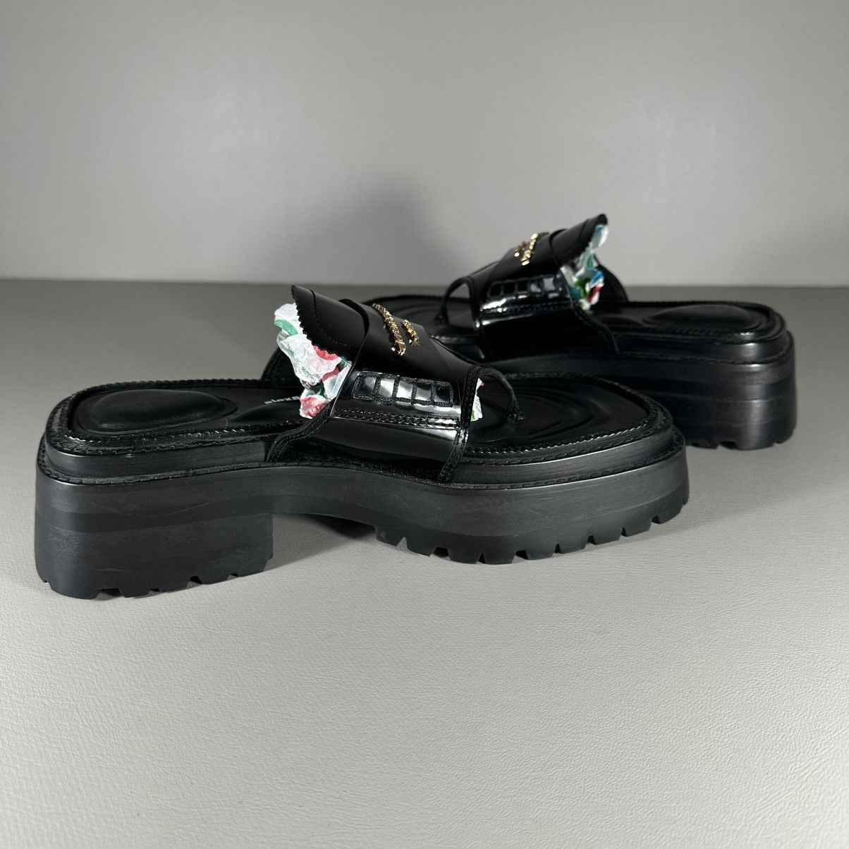 Alexander Wang Alexander Wang Carter Platform Black Leather Slip On Sandals Size US 7 / IT 37 - 6 Thumbnail
