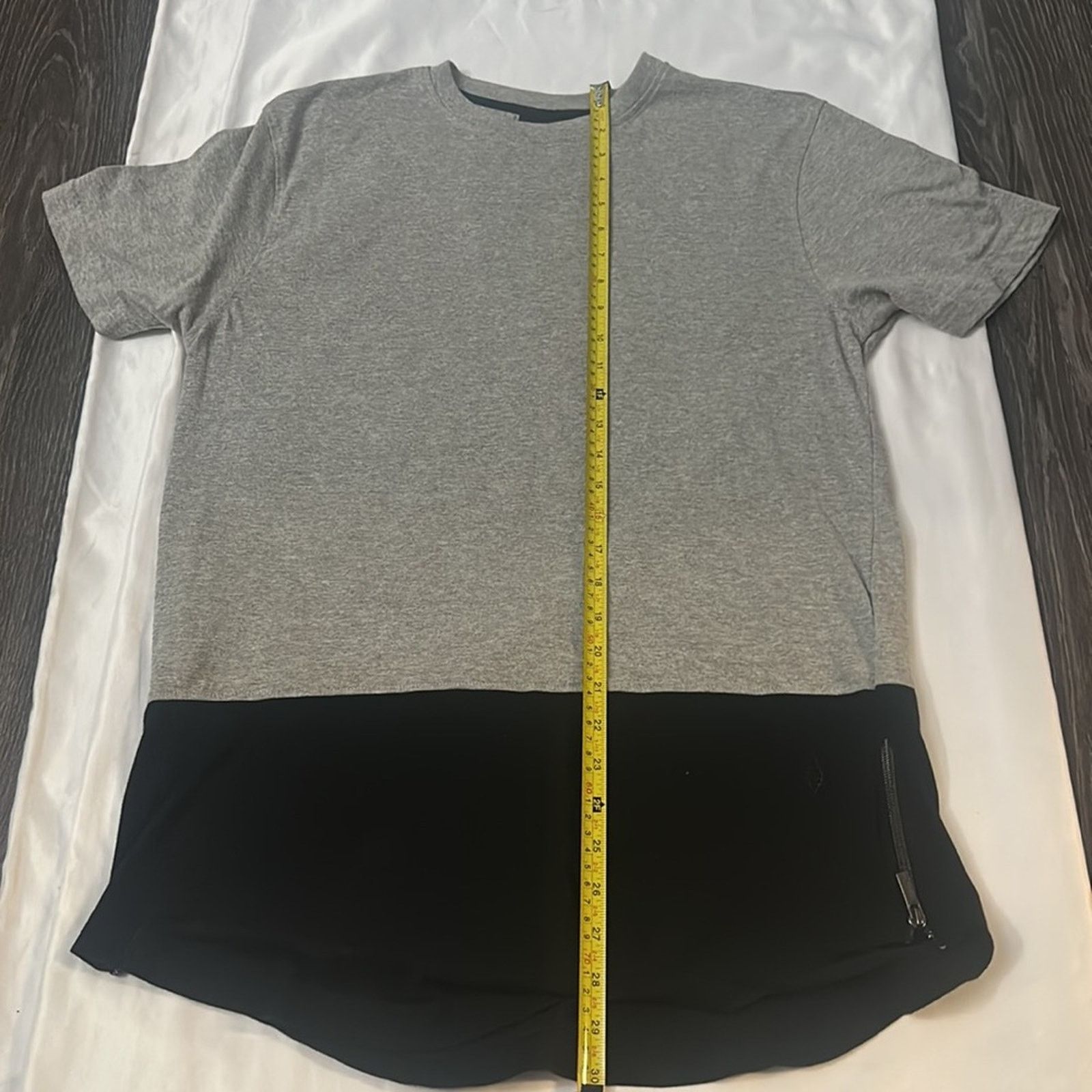 Akademiks Akademiks Short Sleeve T-Shirt CrewNeck Gray/Black L Size US L / EU 52-54 / 3 - 6 Thumbnail