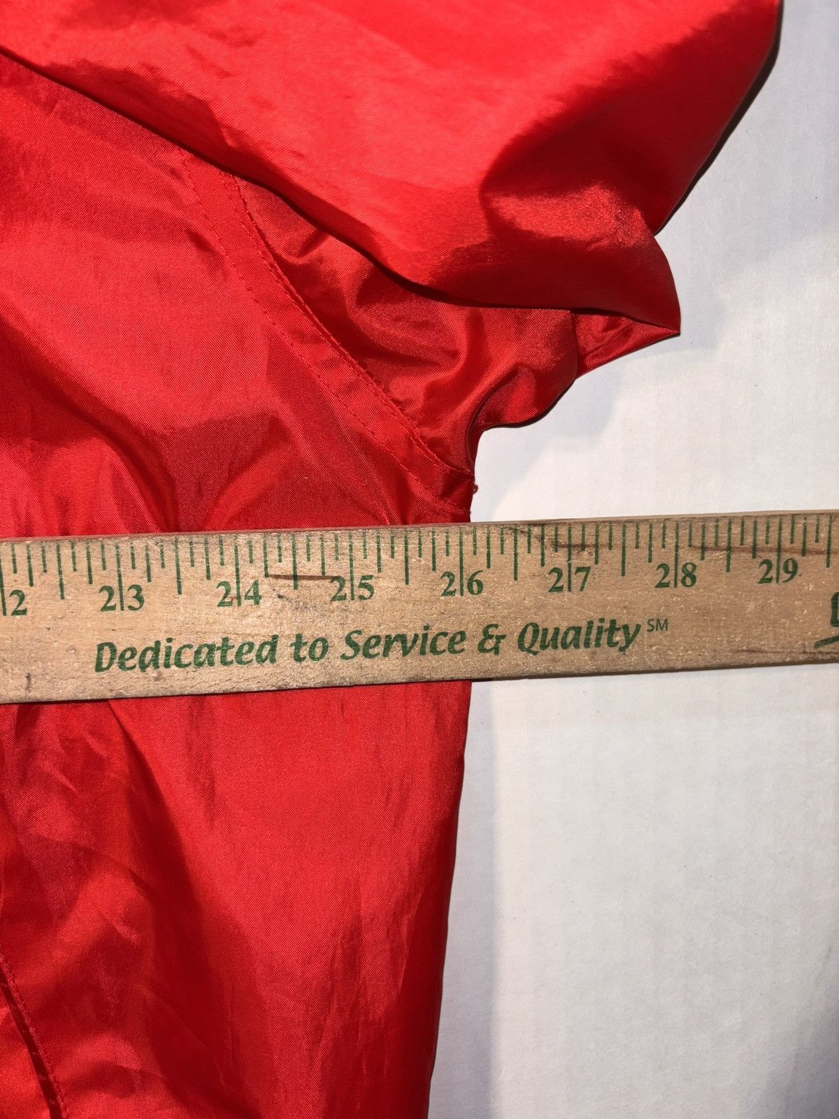 NCAA Vtg Wisconsin Badgers 90’s Red Pullover Windbreaker Sz Large Size US L / EU 52-54 / 3 - 6 Thumbnail
