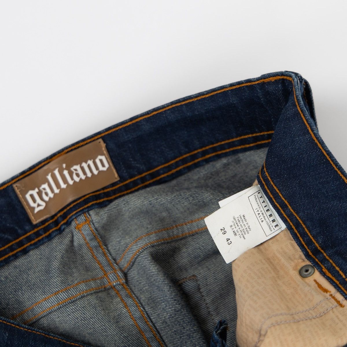 John Galliano John Galliano Womens Bootcut Jeans Dark Wash Italia Denim Size 28" / US 6 / IT 42 - 7 Thumbnail