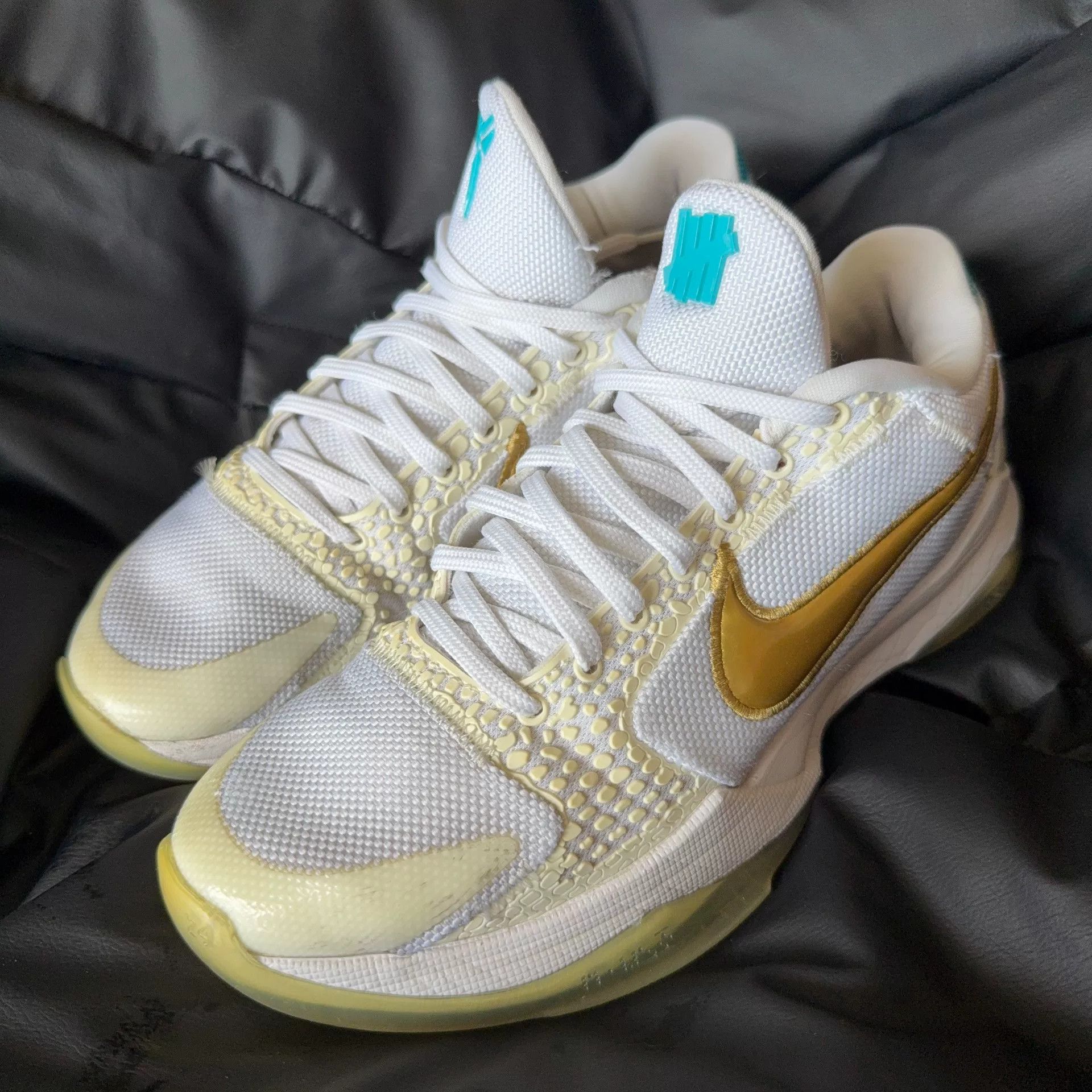 Nike Nike White Lowtop Sneakers 40 Men Size US 7.5 / EU 40-41 - 1 Thumbnail