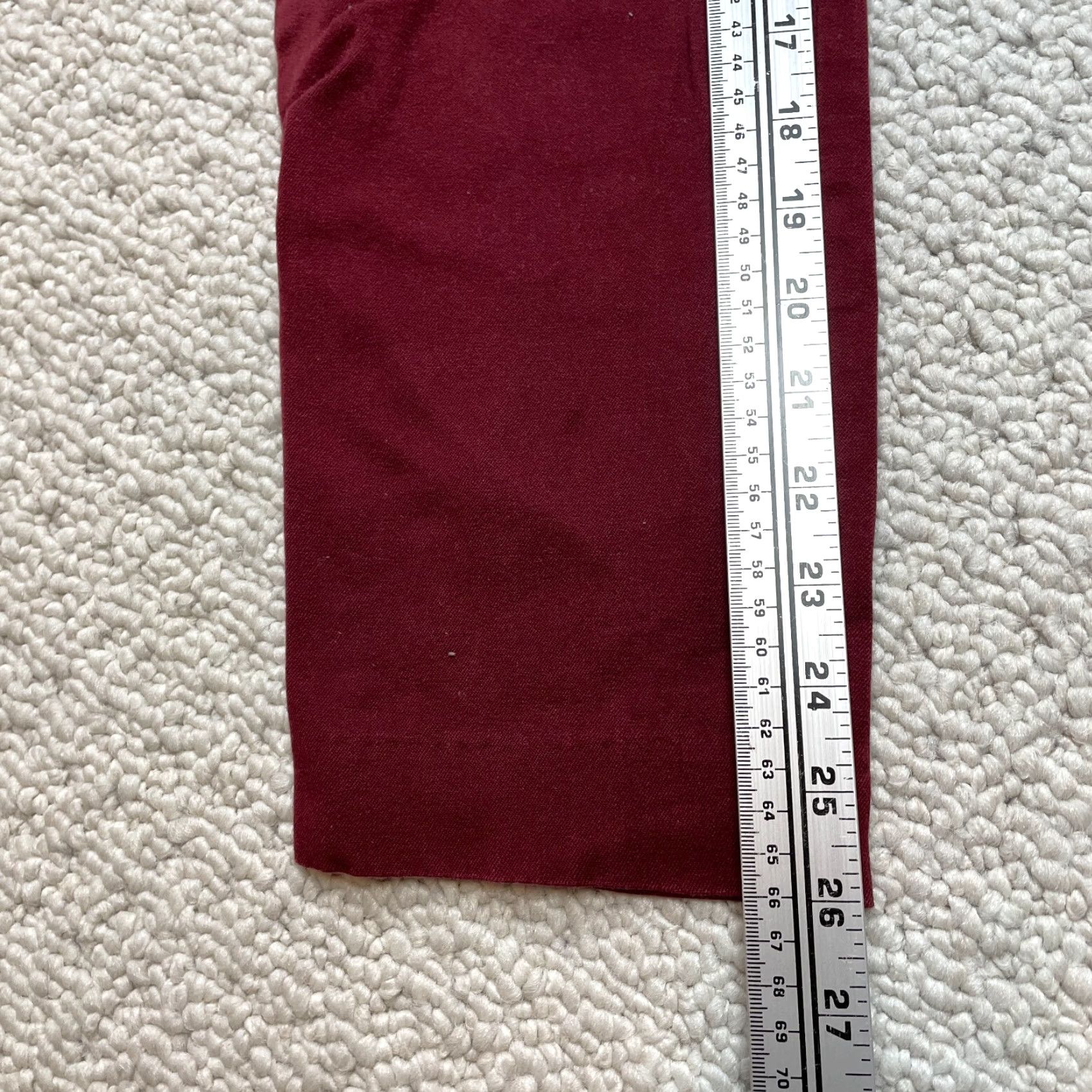 Old Navy Old Navy Pants Womens 10 Chino Lounge Pants Slacks 31x26 Ankle Red Wine Daisy Pattern Solid Casual Womens Size 24" / US 00 / IT 34 - 4 Thumbnail