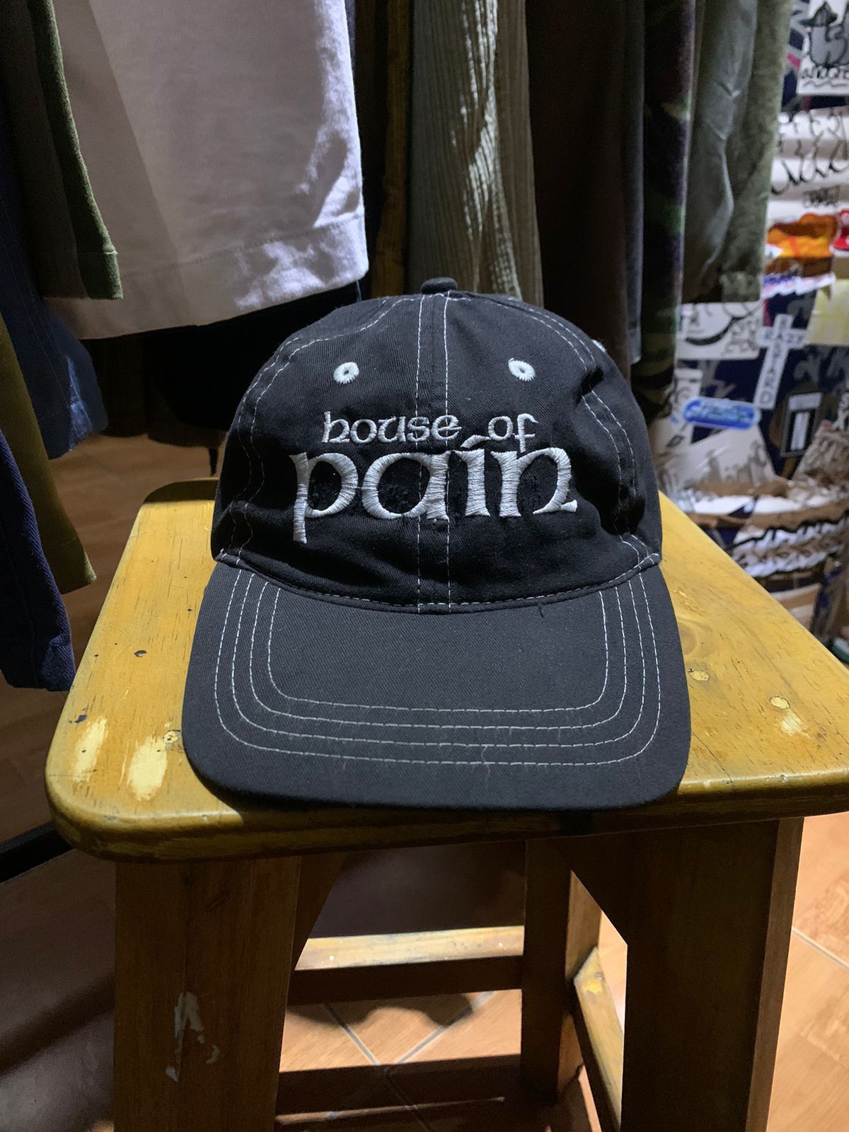 Band Tees × Rap Tees × Vintage Vintage 2005 House of Pain Caps Size ONE SIZE - 1 Thumbnail