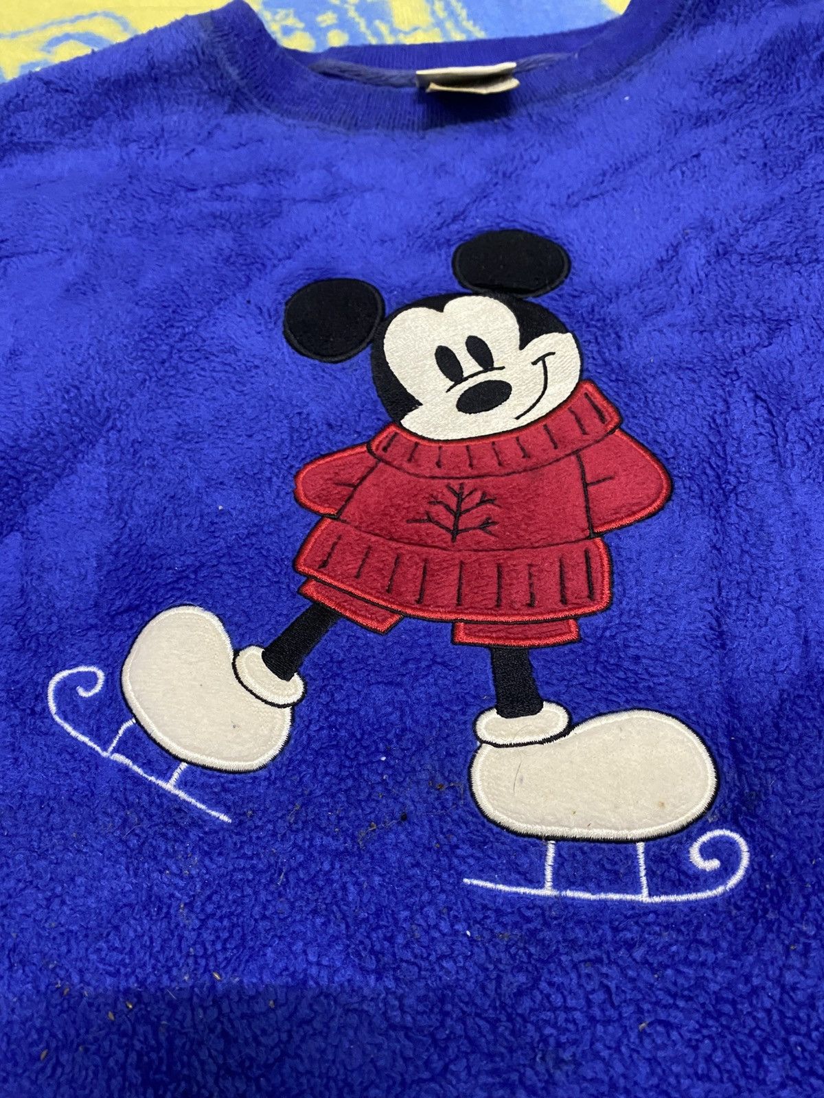 Disney × Mickey Mouse Vintage Embroidered Micky Mouse by Disney Store Size US M / EU 48-50 / 2 - 3 Thumbnail