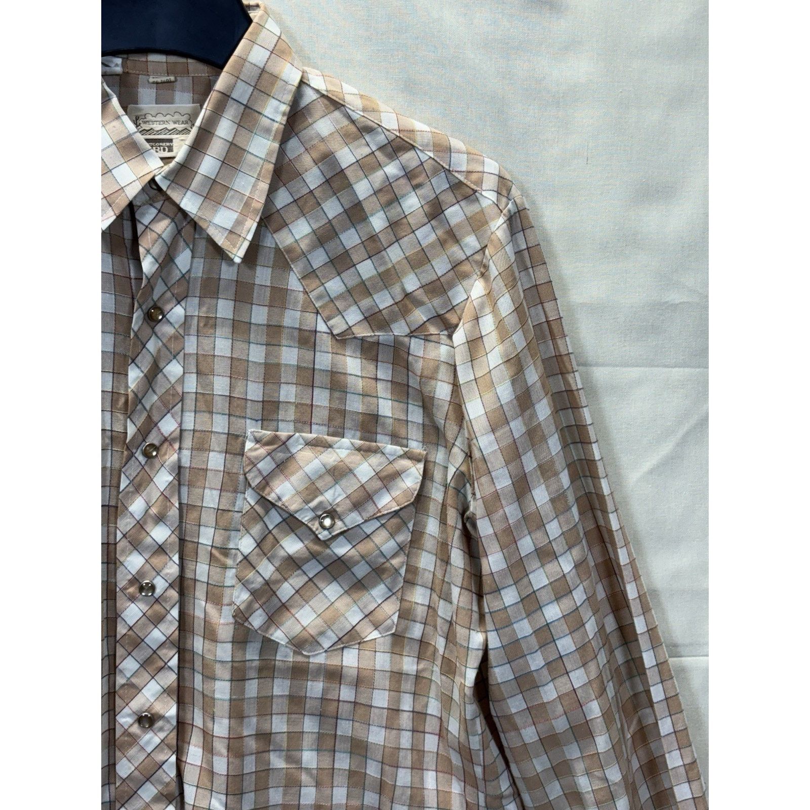 The Unbranded Brand Vintage Montgomery Ward Western Pearl Snap Shirt Men’s 16.5 Size US L / EU 52-54 / 3 - 15 Thumbnail