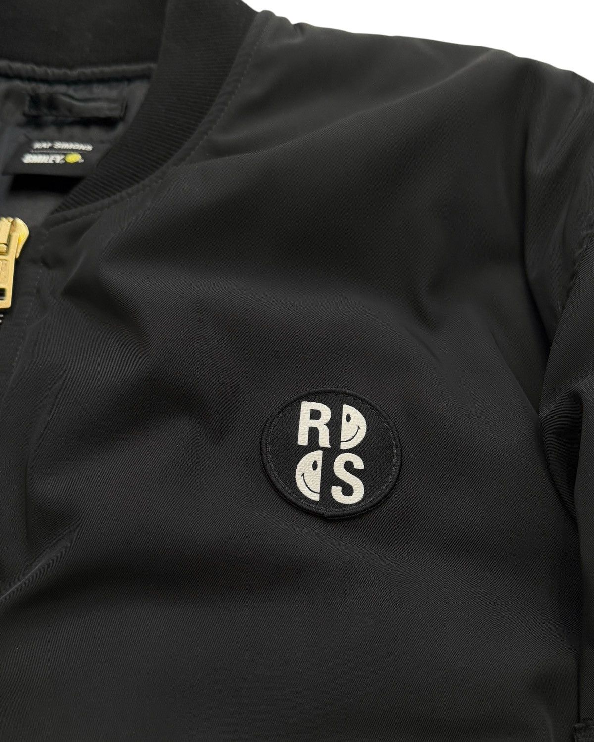 Raf Simons Smiley Oversized Stakker Humanoid Bomber Size US M / EU 48-50 / 2 - 4 Thumbnail