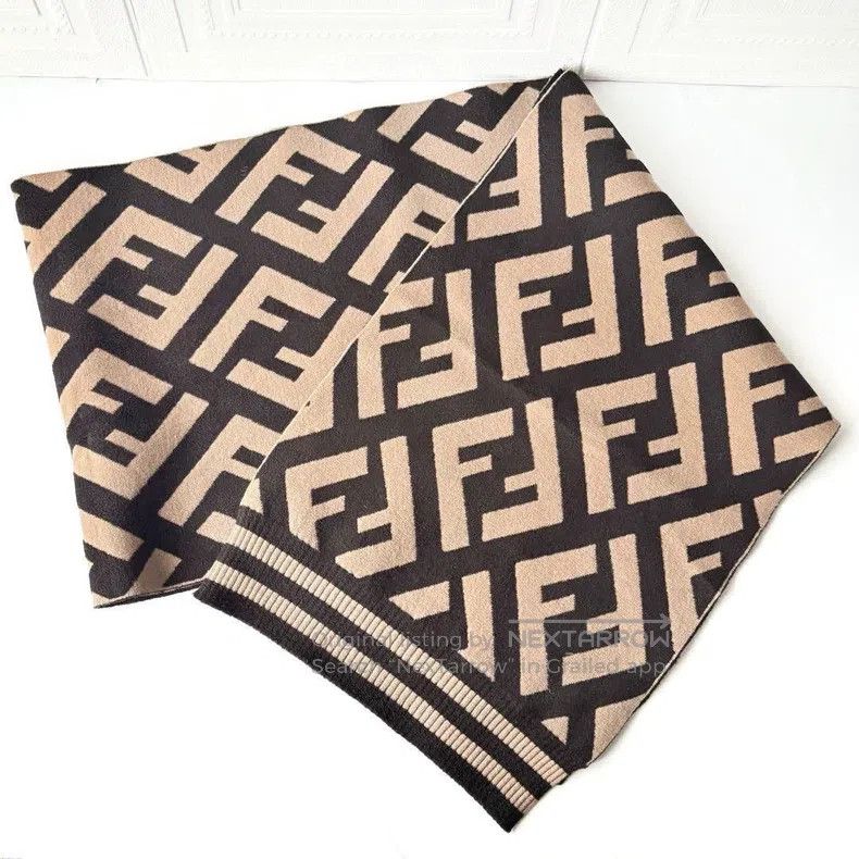 Fendi Fendi Monogram Big Logo Scarf, Classic Double F Pattern, W Size ONE SIZE - 1 Thumbnail