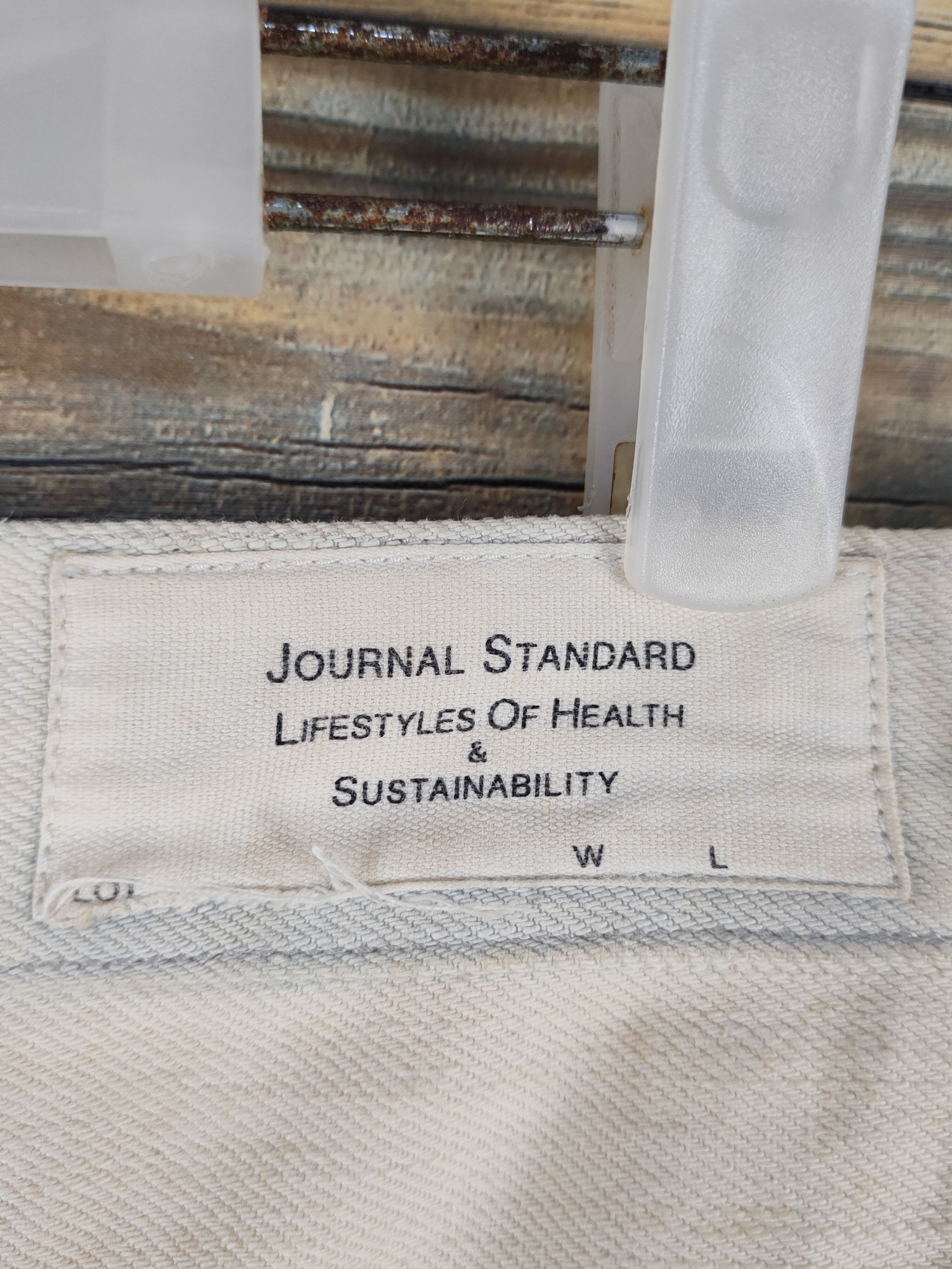 Journal Standard Journal Standard Faded Distressed Ripped Jeans #W1479 Size US 34 / EU 50 - 7 Thumbnail