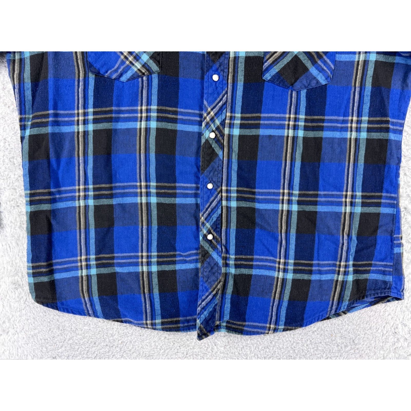 Wrangler Wrangler Shirt Men XL Blue Plaid Cotton Flannel Pocket Button-Up Western Cowboy Casual Workwear Vintage: No Size US XL / EU 56 / 4 - 7 Thumbnail