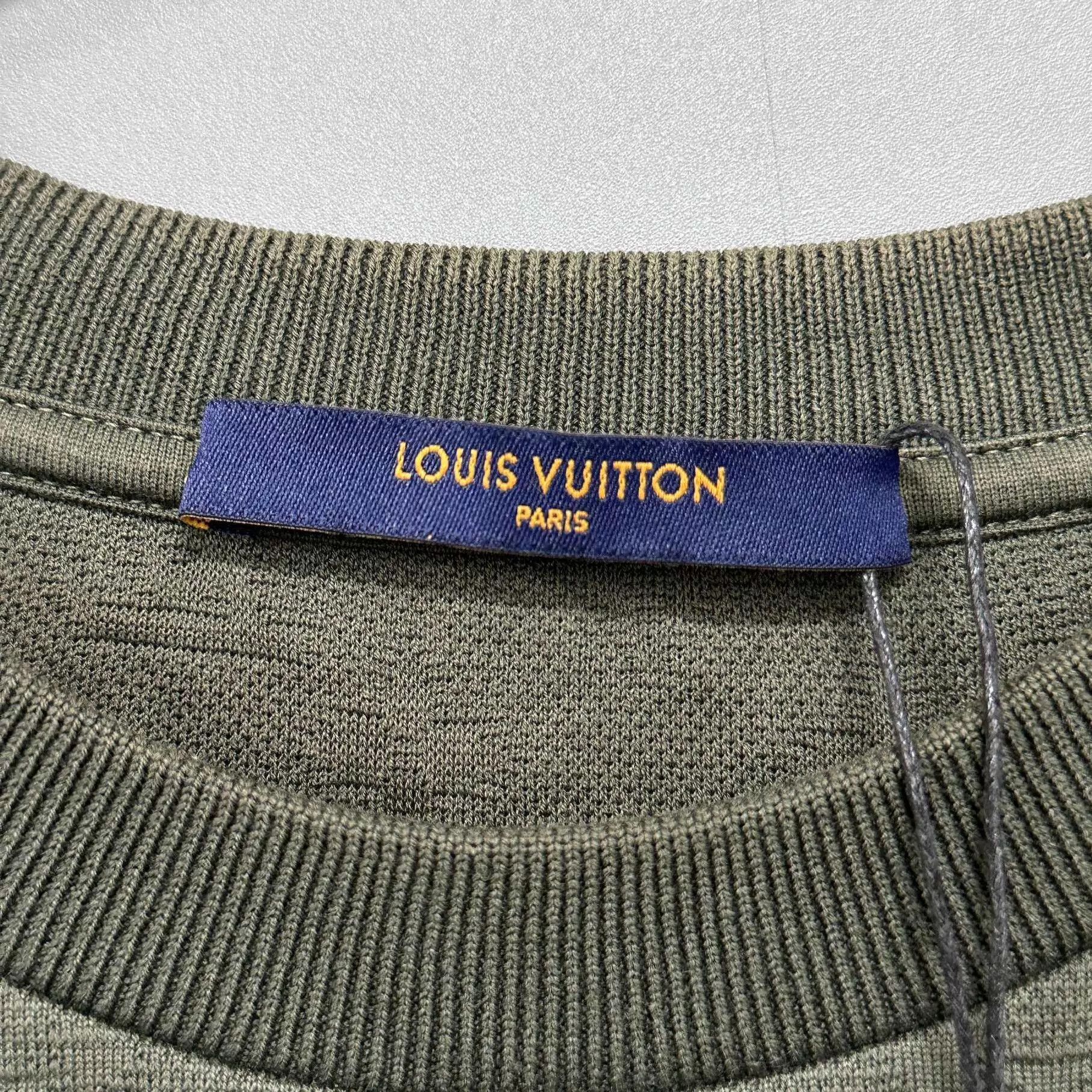 Louis Vuitton LV short sleeve pocket all-over monogram tee XL Size US XL / EU 56 / 4 - 4 Thumbnail
