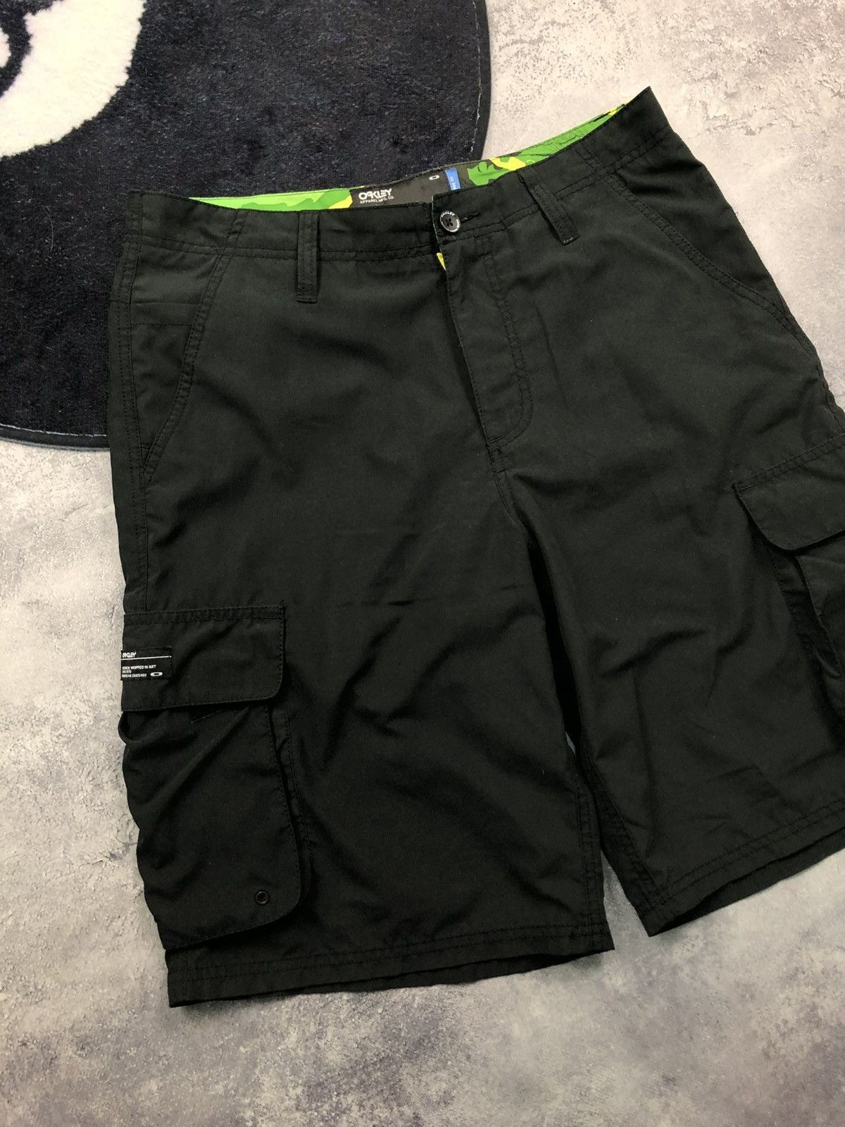 Oakley OAKLEY Hype Cargo Black Shorts Mini Logo Streetwear 31size Size US 31 - 3 Thumbnail