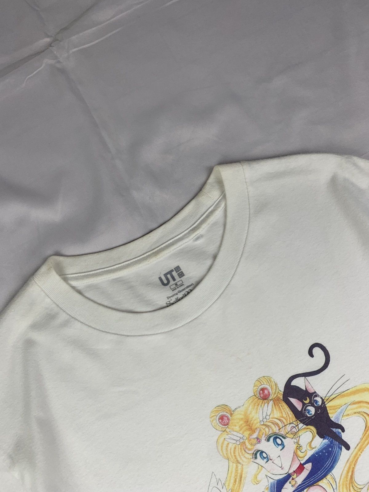 Anime Uniqlo x Sailor Moon Anime White Main Character Graphic Tee Size M / US 6-8 / IT 42-44 - 5 Thumbnail