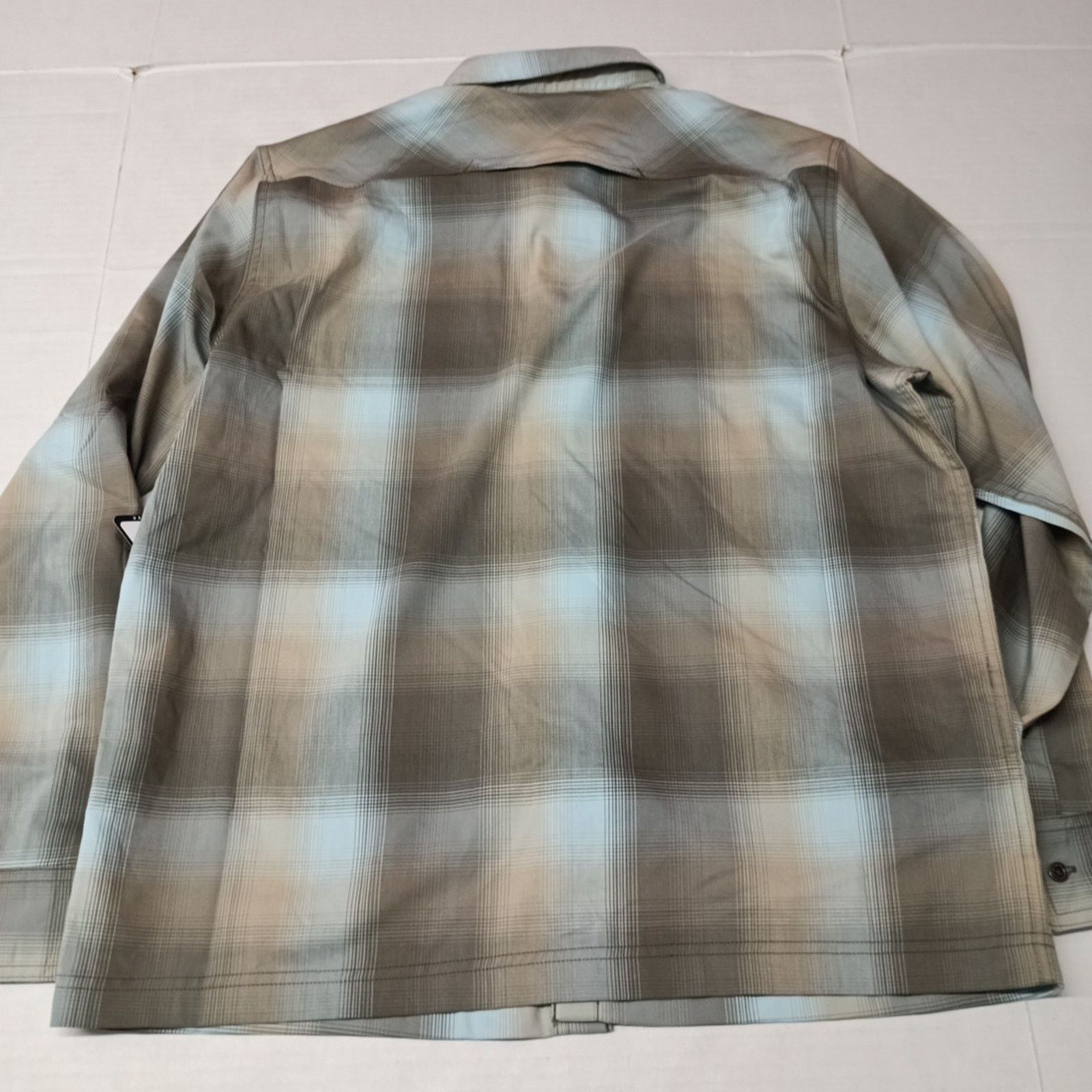 Wrangler Wrangler Shirt Mens L Gray Plaid Convertible Sleeves Utility Size US L / EU 52-54 / 3 - 10 Thumbnail
