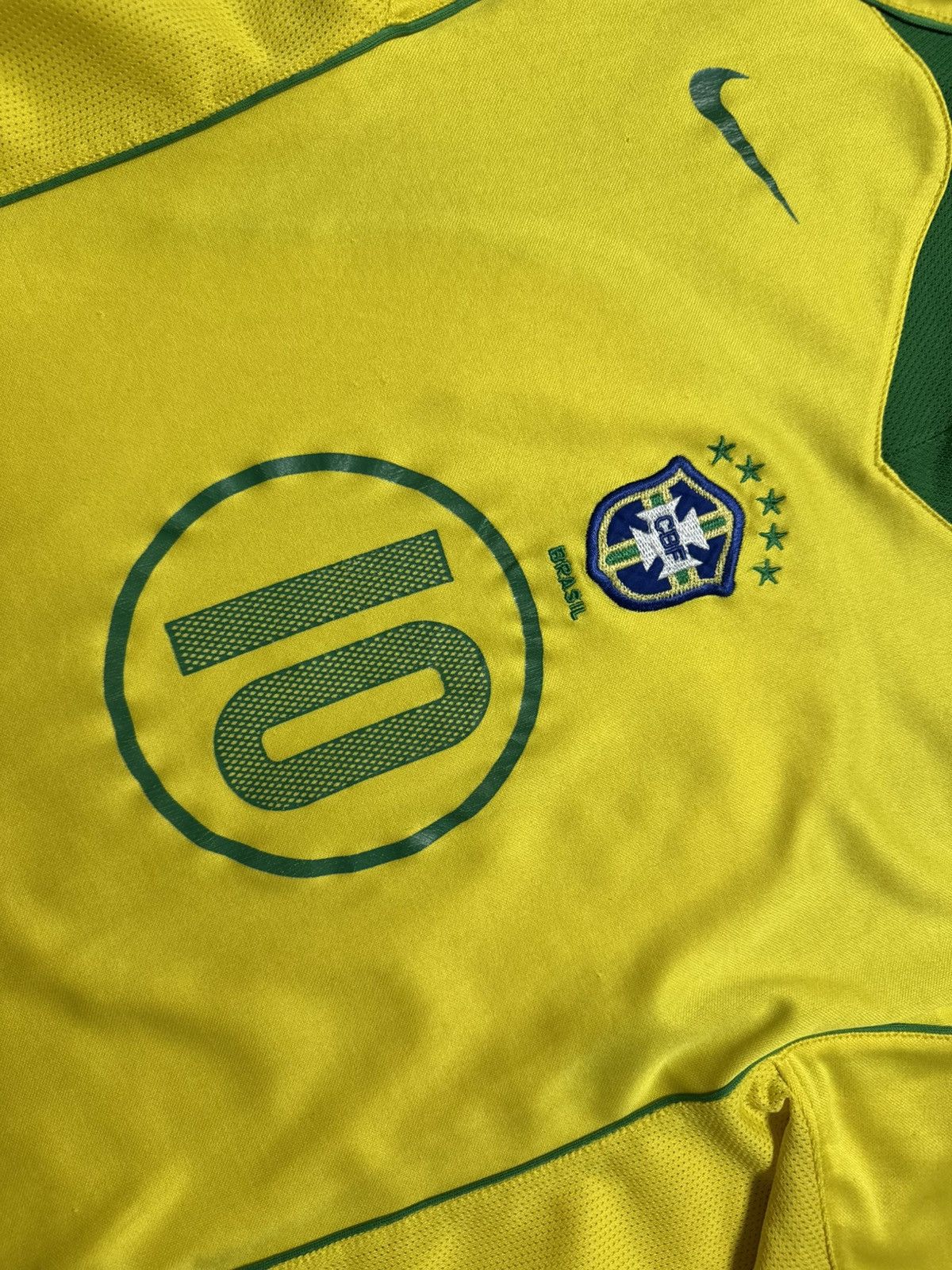 Nike Nike Brazil Team Ronaldinho #10 2004 Vintage Soccer Jersey Size US XXL / EU 58 / 5 - 6 Thumbnail