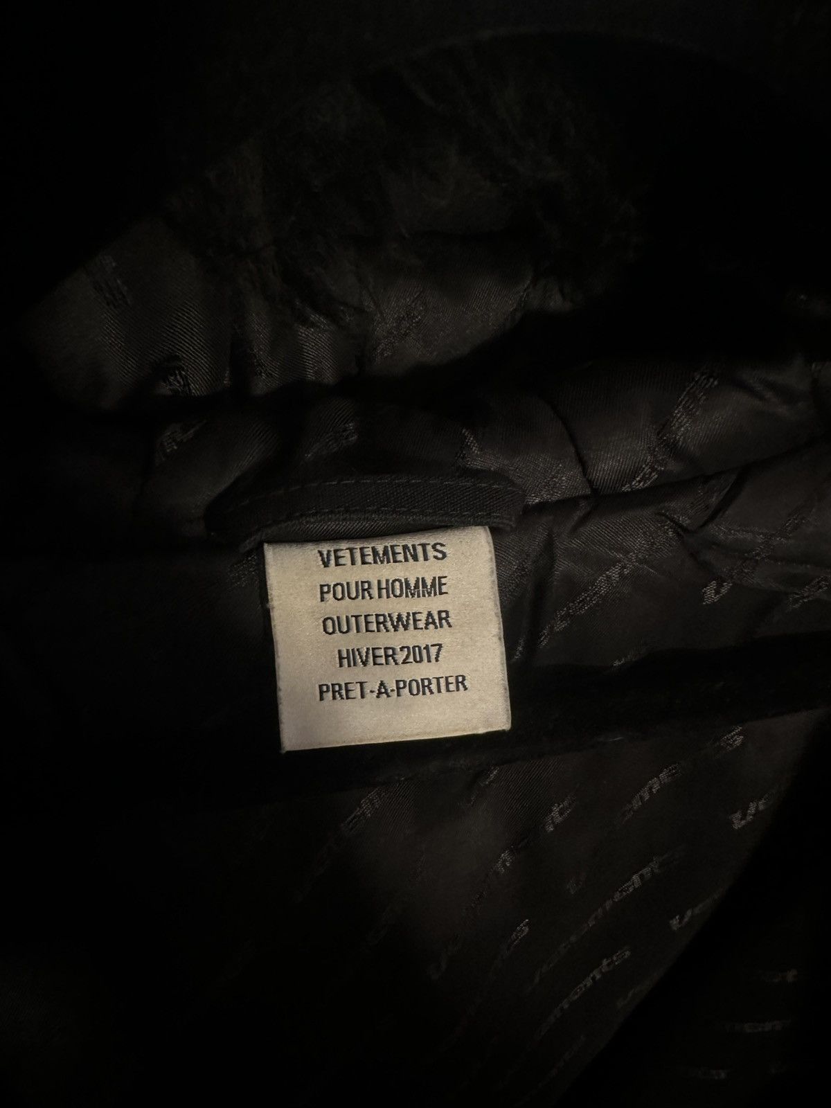 Vetements FW/16 Runway Global Warming Parka Size US XS / EU 42 / 0 - 23 Thumbnail
