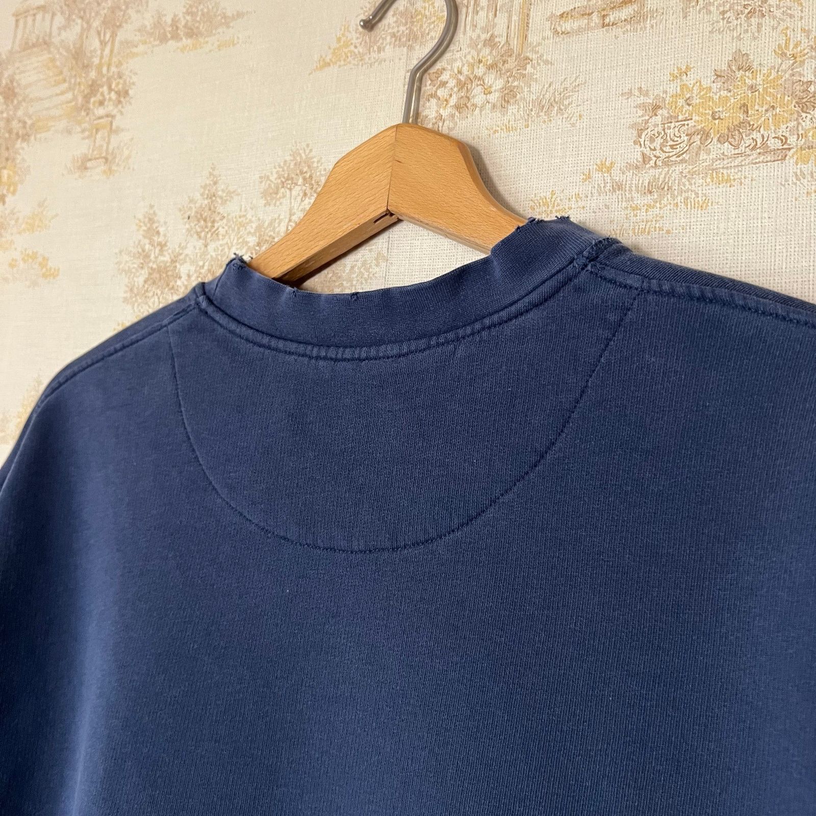 Nike 00s Y2K Nike Mini Swoosh Sweatshirt | Thrashed Navy | L Size US L / EU 52-54 / 3 - 7 Thumbnail
