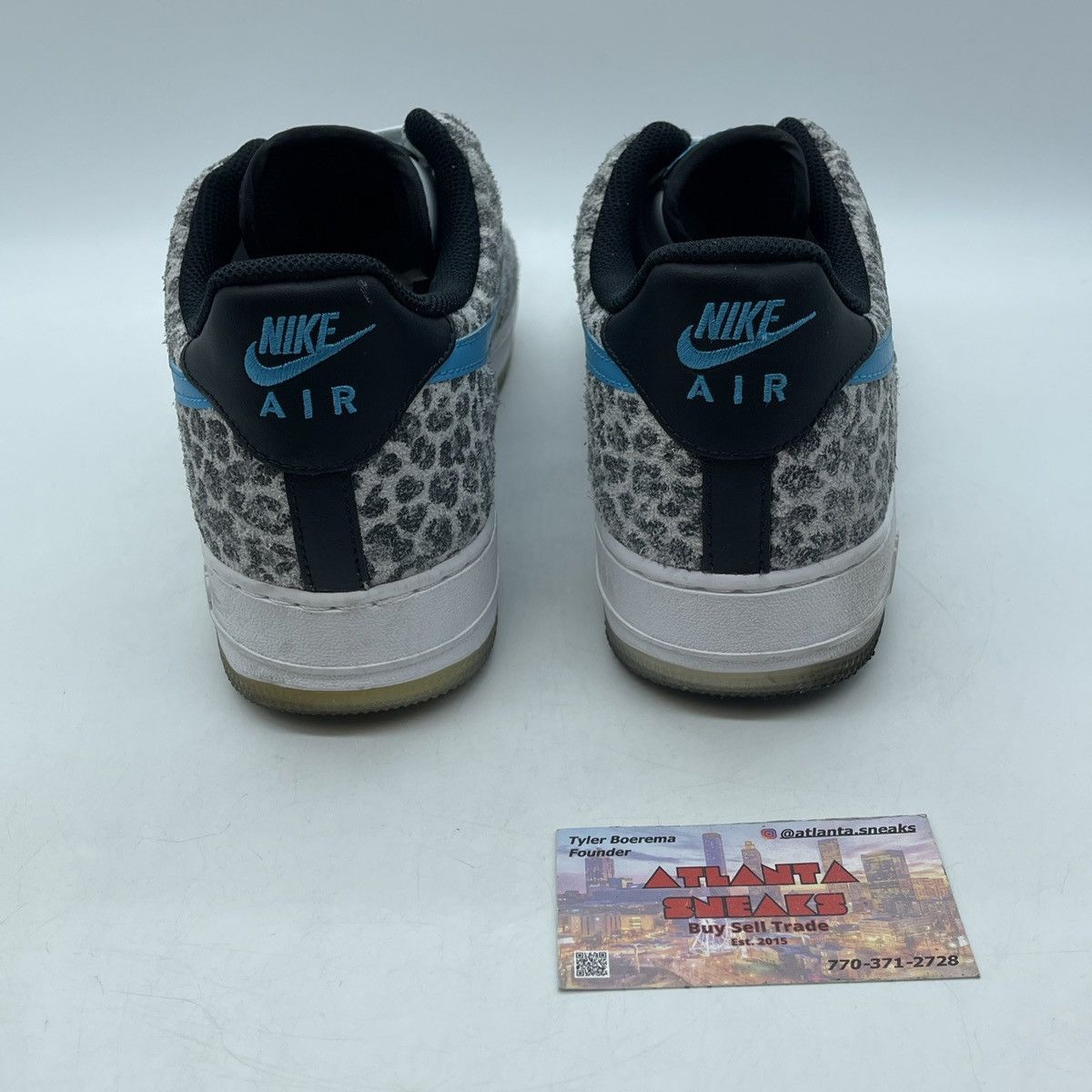 Nike Air Force 1 low snow leopard Size US 11 / EU 44 - 3 Thumbnail