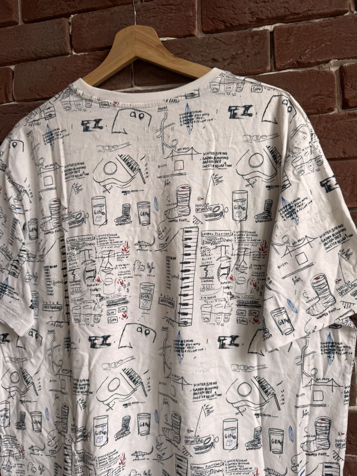 Jean-Michel Basquiat Jean Michel Basquiat x Uniqlo MOMA XL Art Tee Rare Print Size US XL / EU 56 / 4 - 10 Thumbnail