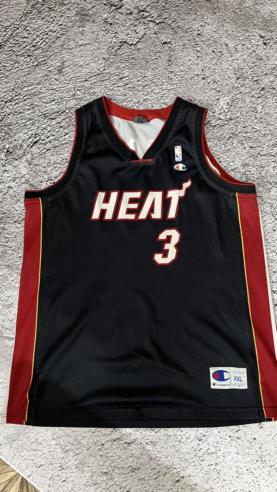 Champion × NBA × Vintage VTG 90’s Miami Heat NBA Dwyane Wade champion jersey Size US XXL / EU 58 / 5 - 1 Thumbnail