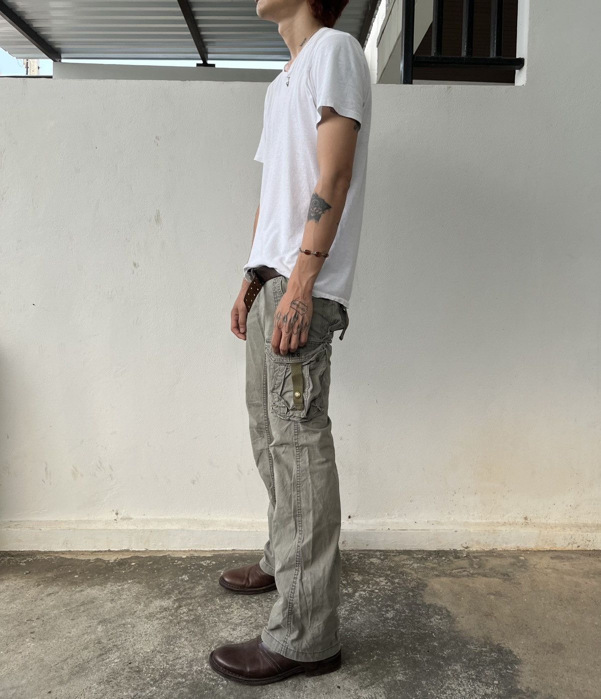 Japan brand // G.O.A. Style Low rise flared cargo pants