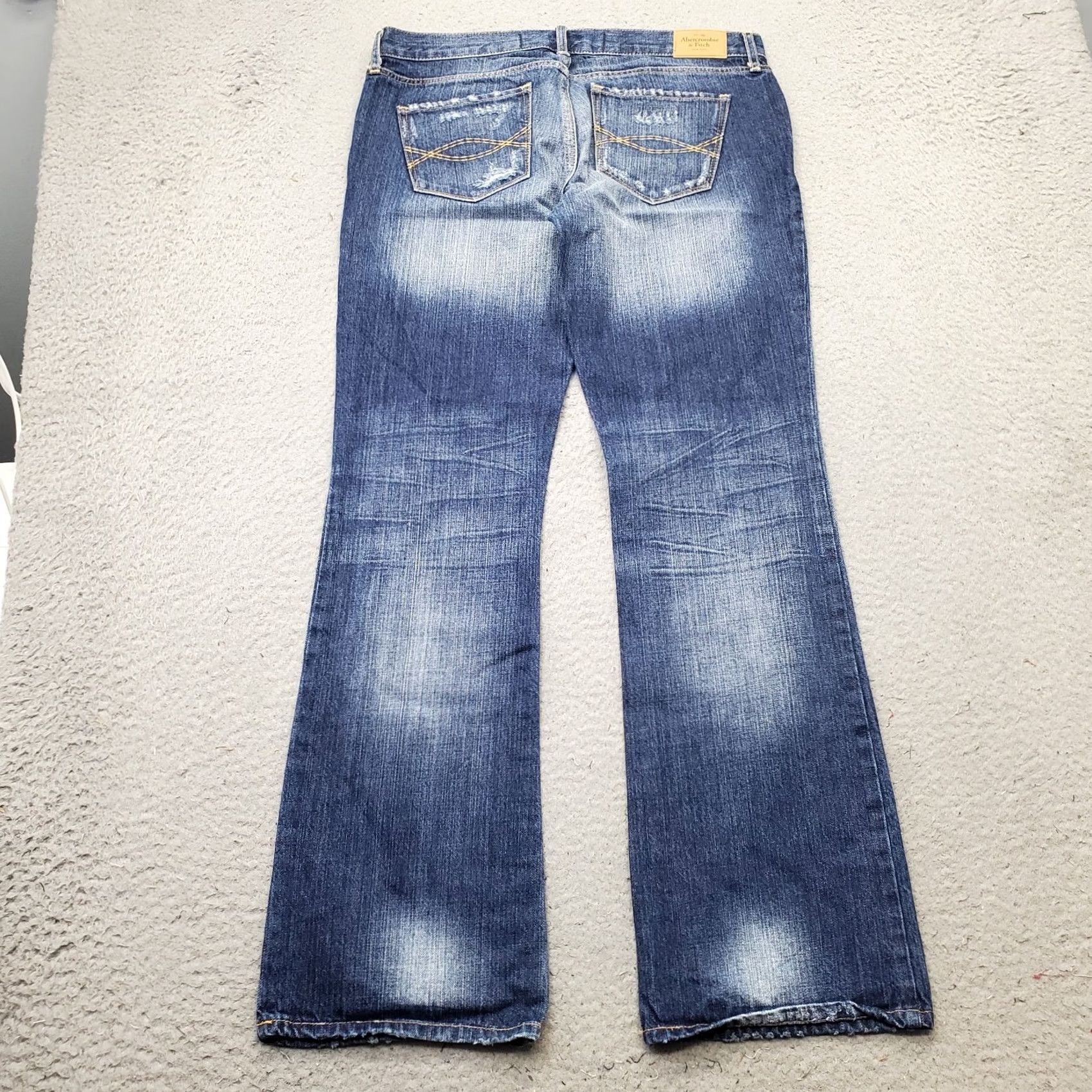 Abercrombie & Fitch Abercrombie & Fitch Flare Jeans Womens 6 Blue Denim Distressed 5-Pocket Regular 30.25" Inseam 36.75" Outseam Mens? Womens Size 6 Size 28" / US 6 / IT 42 - 2 Thumbnail