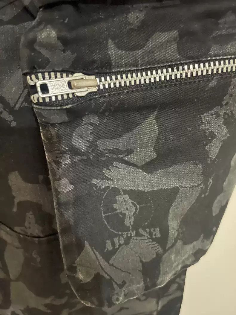 Undercover UNDERCOVER 03SS SCAB CARGO Portrait camouflage print loose Size US 32 / EU 48 - 4 Thumbnail