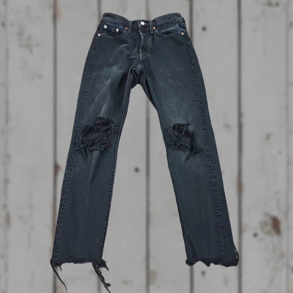 Levi's VINTAGE Levi's 501 Jeans Women Skinny Black Denim Mid Rise Distressed 24x27 Size 24" / US 00 / IT 34 - 1 Thumbnail