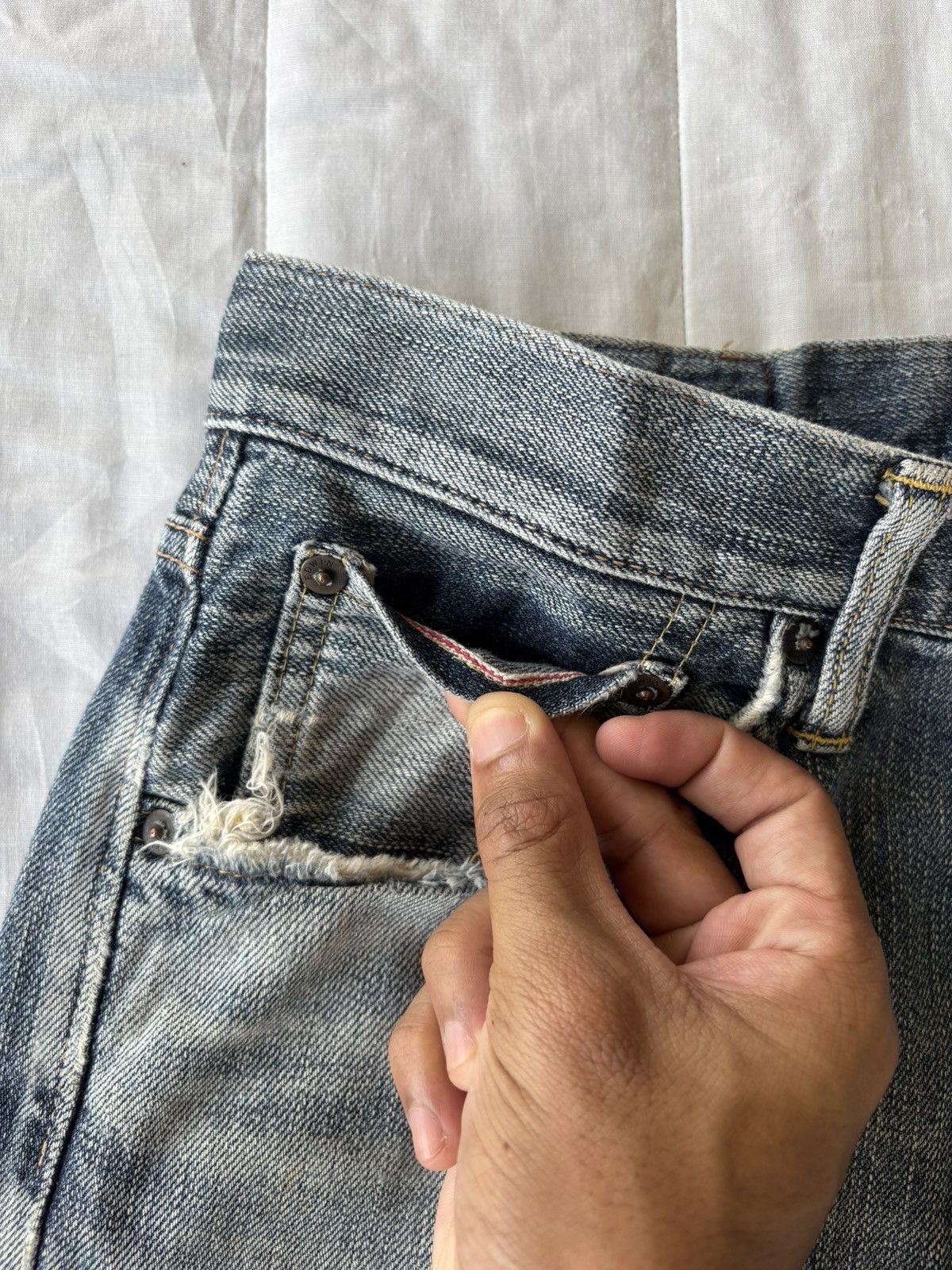 Edwin Edwin 505x Baggy Selvedge Redline Thrashed Jeans Size US 33 - 11 Thumbnail