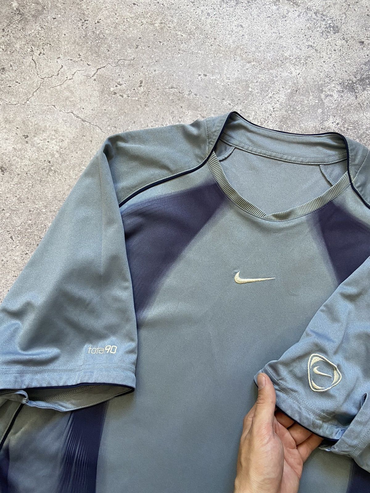 Nike Vintage Y2K Nike Total 90 Jersey Tee Shirt Size US XL / EU 56 / 4 - 3 Thumbnail