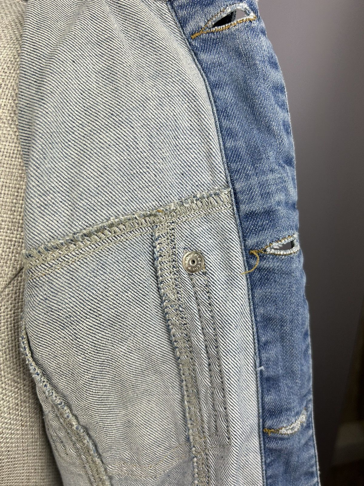 Dolce & Gabbana × Vintage 90s Vintage Dolce & Gabbana D&G Denim Jacket XS y2k RARE Size XS / US 0-2 / IT 36-38 - 9 Thumbnail