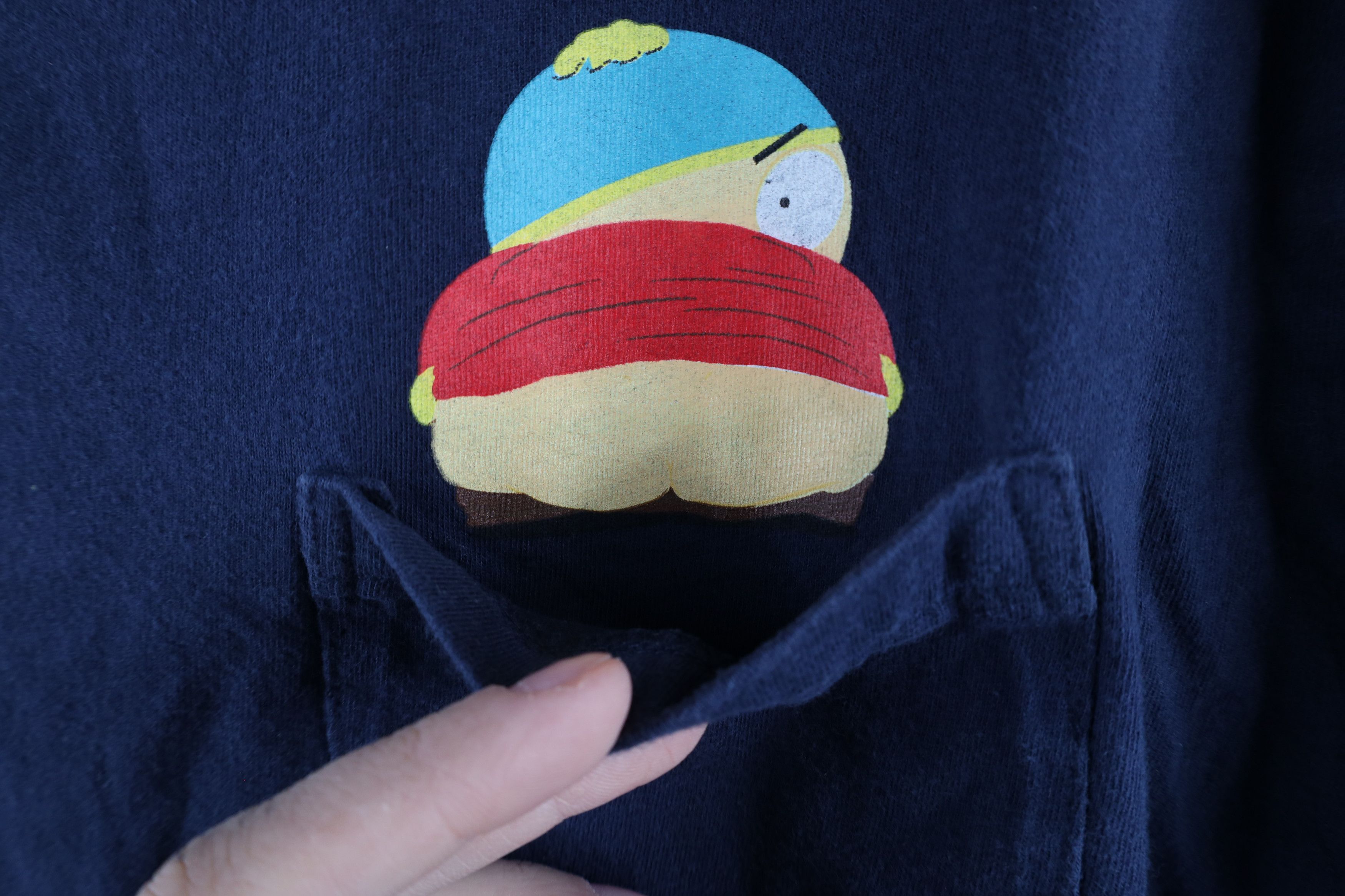 Vintage Vintage Y2K Huf x South Park Cartman Long Sleeve T-Shirt Size US L / EU 52-54 / 3 - 6 Thumbnail