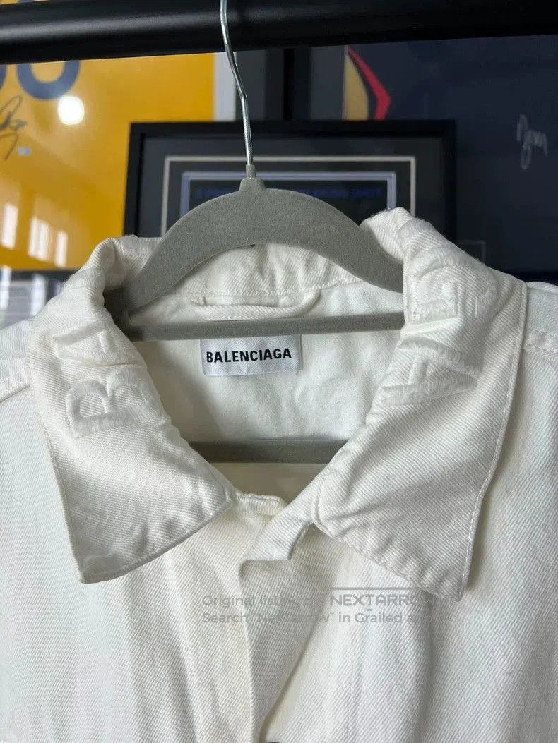 Balenciaga Balenciaga White Embroidered Logo Denim Jacket. Size US XS / EU 42 / 0 - 3 Thumbnail