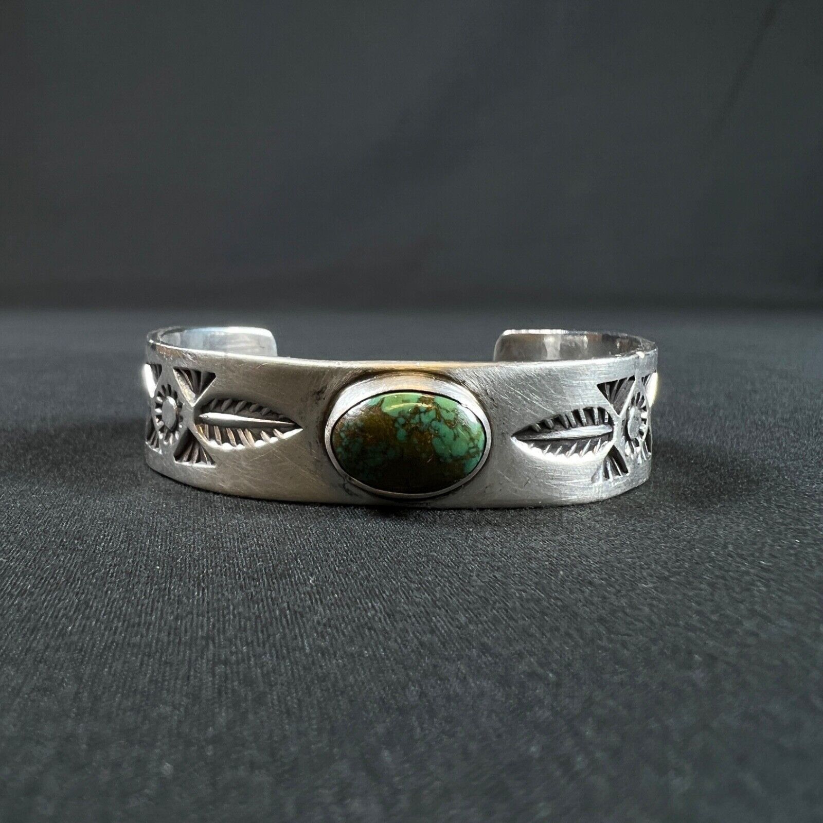 Vintage BEN YELLOW HORSE NAVAJO STERLING TURQUOISE SILVER BRACELET Size ONE SIZE - 2 Thumbnail