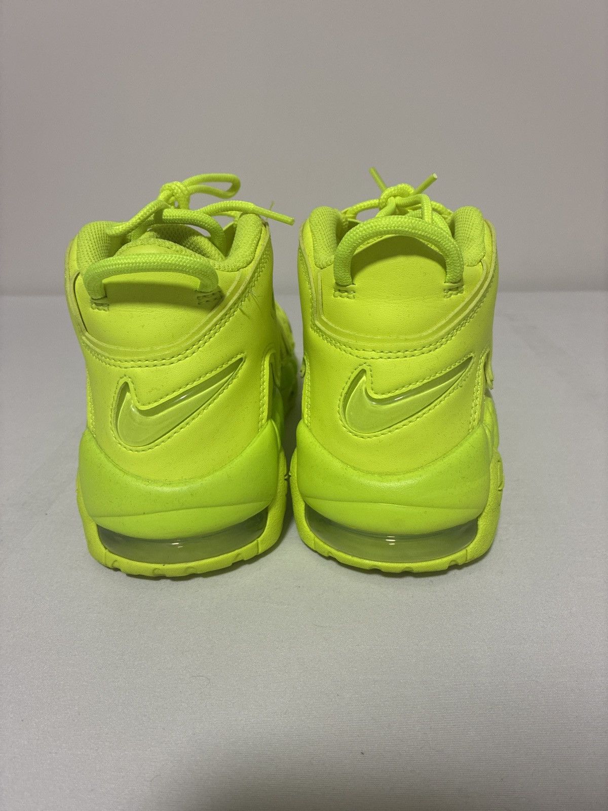 Nike Nike Air More Uptempo '96 'Volt' Size US 7 / EU 40 - 4 Thumbnail