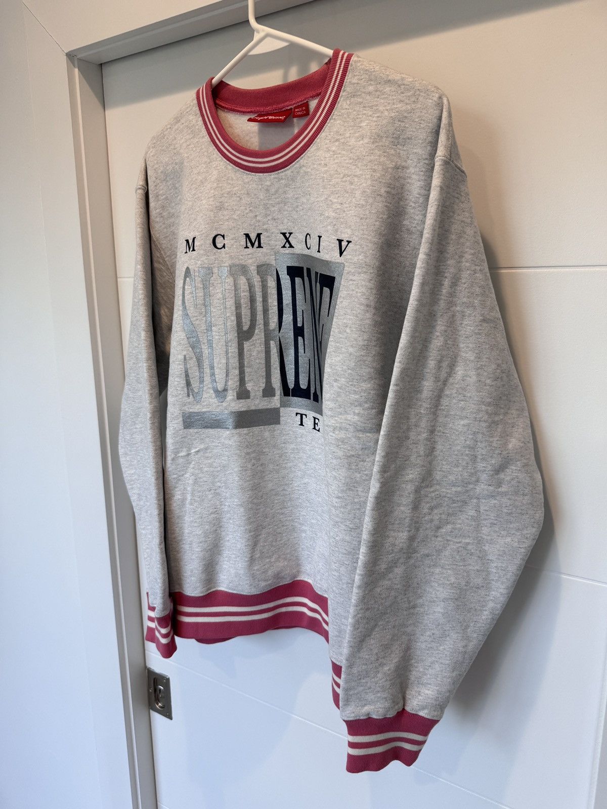Supreme Supreme Mens Supreme Team Red Grey Crewneck Sweater size L Size US L / EU 52-54 / 3 - 3 Thumbnail