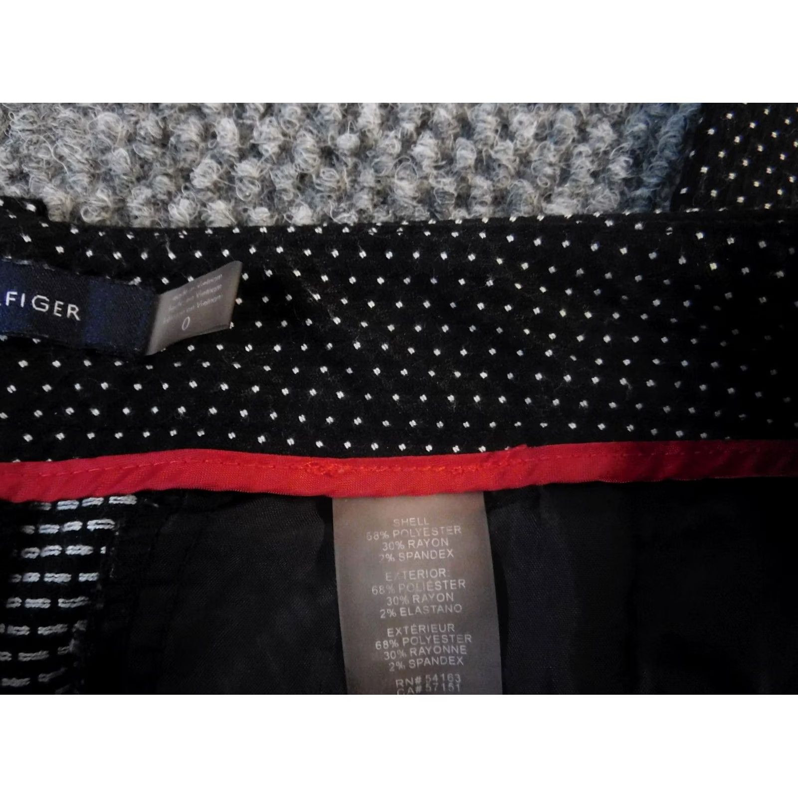 Tommy Hilfiger Tommy Hilfiger Womens Pants 0 Black Straight Pants Womens Regular Slimming Stretch Chino 32in Inseam Dark Size 25" / US 0 / IT 36 - 4 Thumbnail