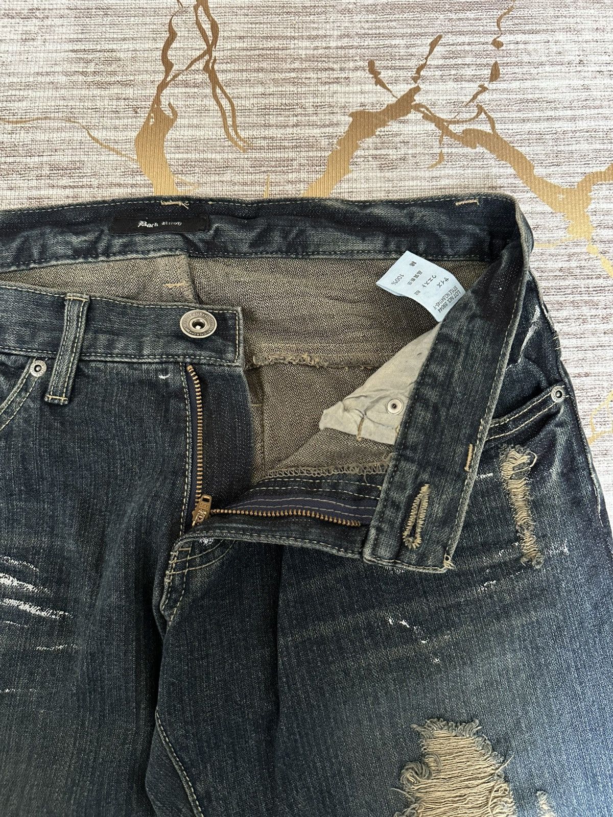 Japanese Brand FLARE Back Rush Splatter Distressed Denim Size US 32 / EU 48 - 15 Thumbnail
