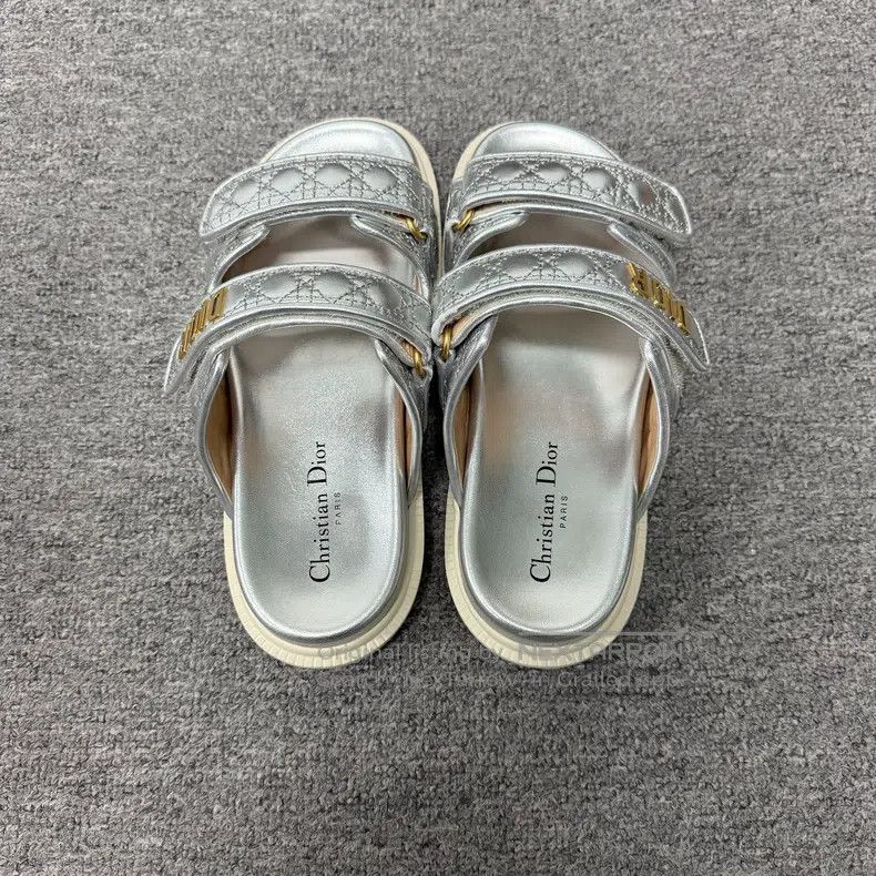 Dior Dior Velcro slippers Size US 7.5 / IT 37.5 - 7 Thumbnail
