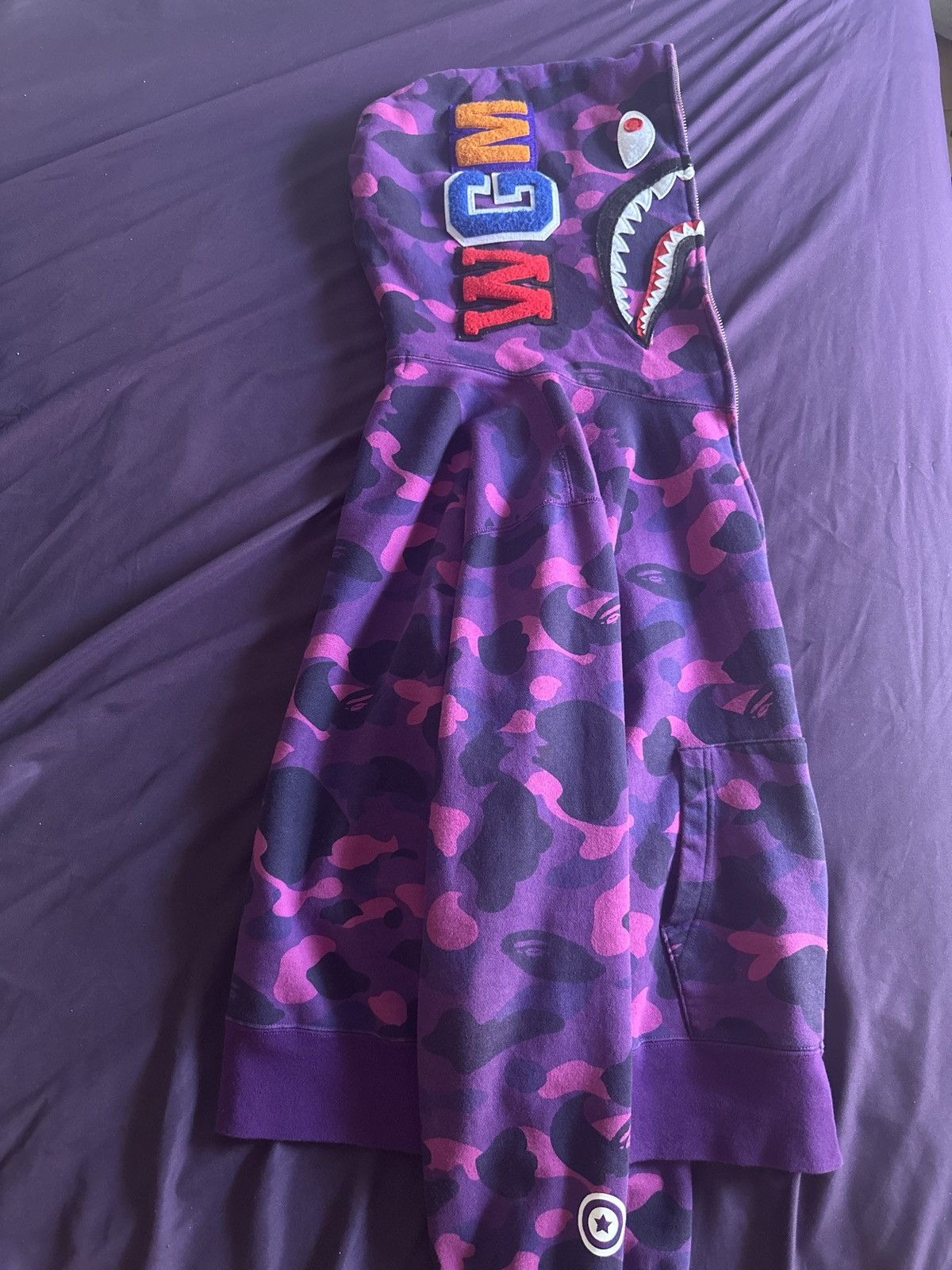 Bape COLOR CAMO SHARK FULL ZIP HOODIE Size US L / EU 52-54 / 3 - 1 Thumbnail