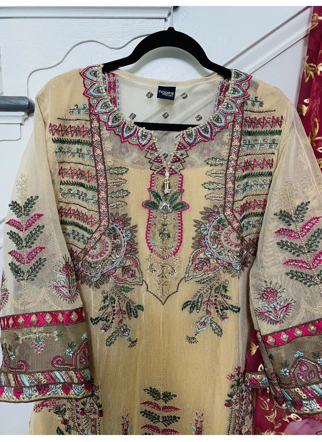 Other NWT Pakistani Indian Women Designer Heavy Work 3 pc suit Size M / US 6-8 / IT 42-44 - 2 Thumbnail