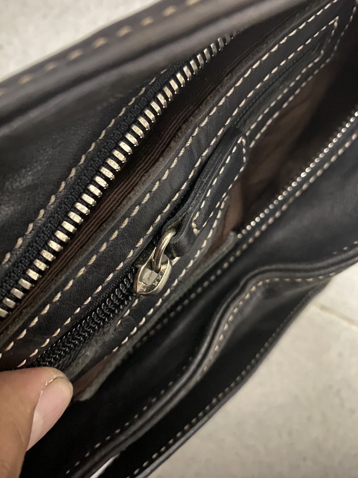 Coach × Leather × Vintage Vintage Coach Hampton Hobo Bag Cowhide Leather Size ONE SIZE - 9 Thumbnail