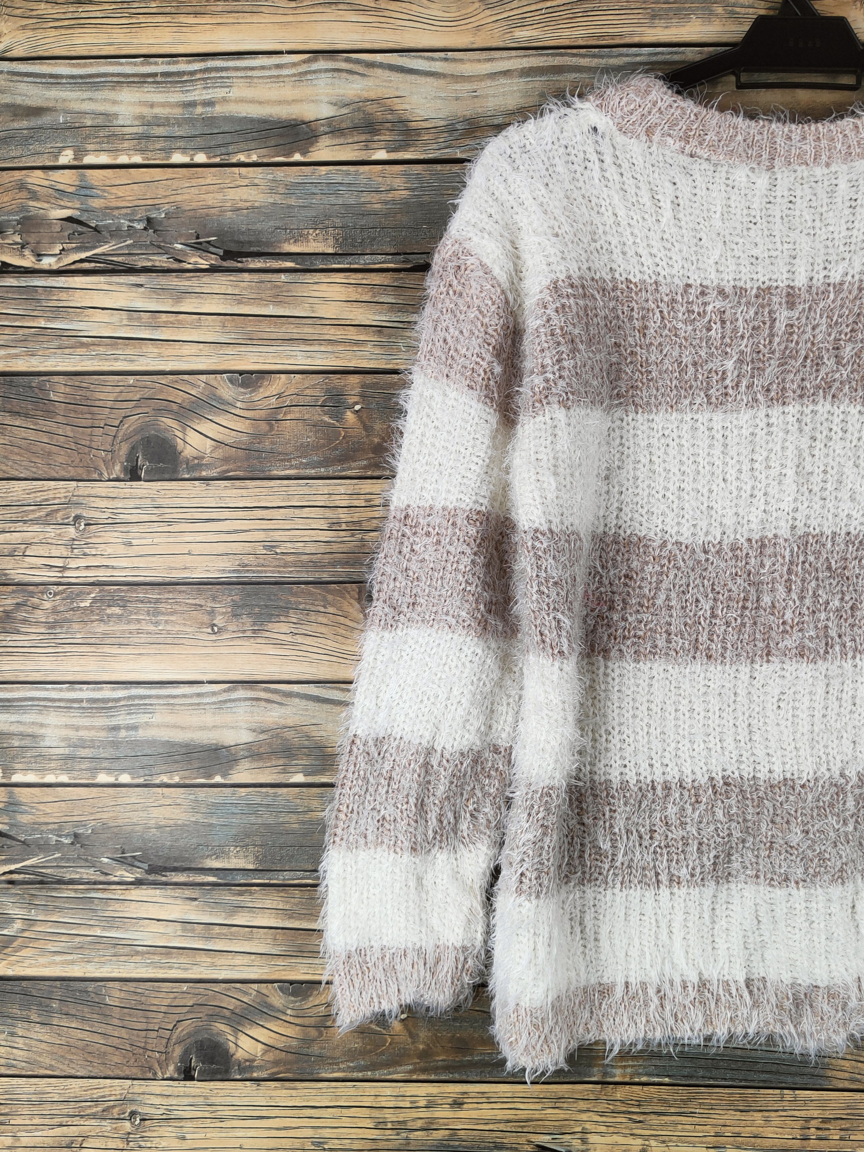Japanese Brand DL A Lla Moda Beige Cream Fur Mohair Knitwear #46-444 Size M / US 6-8 / IT 42-44 - 8 Thumbnail