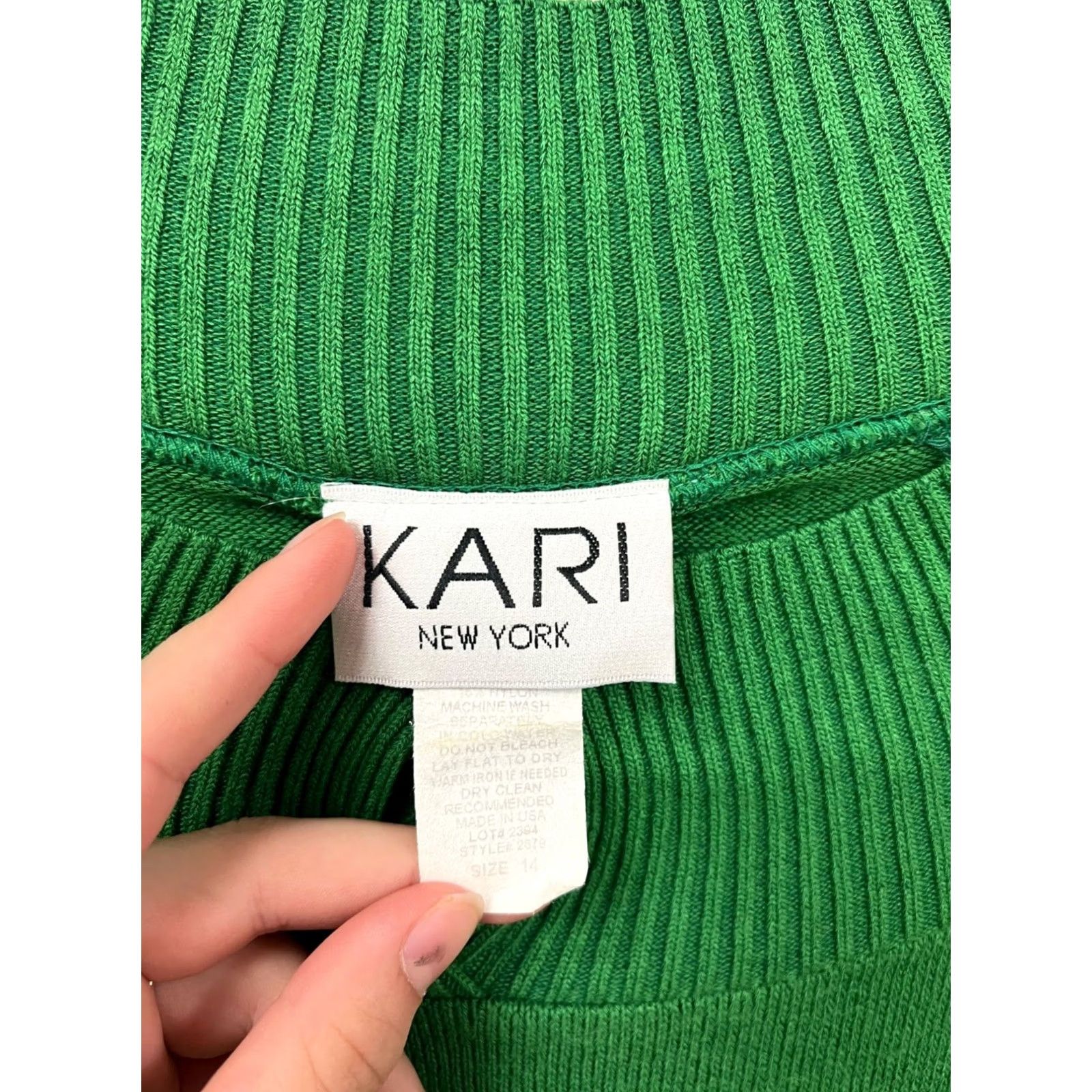 Vintage Kari New York Green Short Sleeve Sweater Top Keyhole Neck L Womens Sweat er? Size L / US 10 / IT 46 - 3 Thumbnail