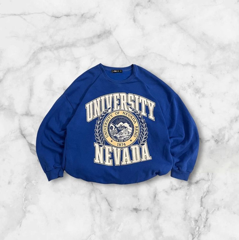 Vintage Vintage Men's blue sweatshirt size XL oversize 80s 90s y2k Size US XL / EU 56 / 4 - 1 Thumbnail