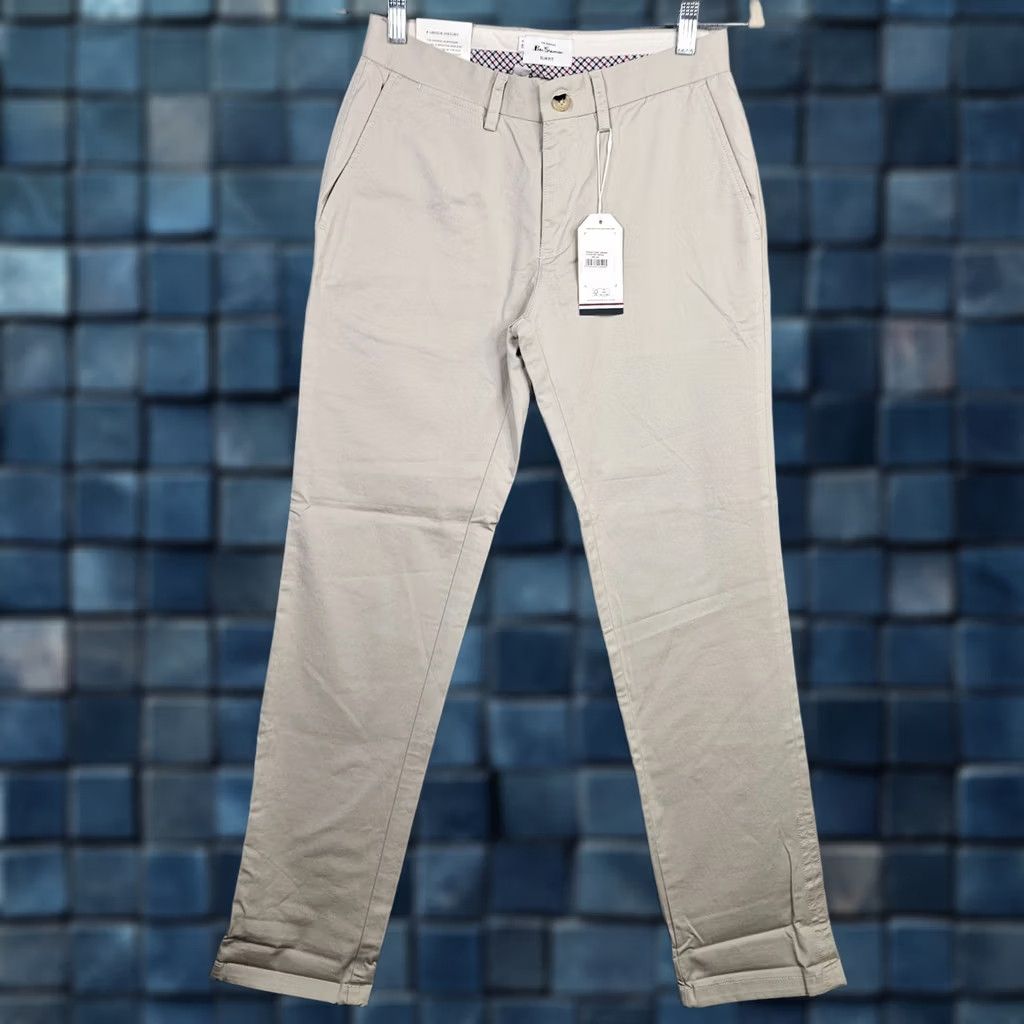 Ben Sherman Ben Sherman Men's The Original Stretch Slim Chino Pants 28S Beige Slim Straight 28 in Inseam 30 New Size US 28 / EU 44 - 1 Thumbnail