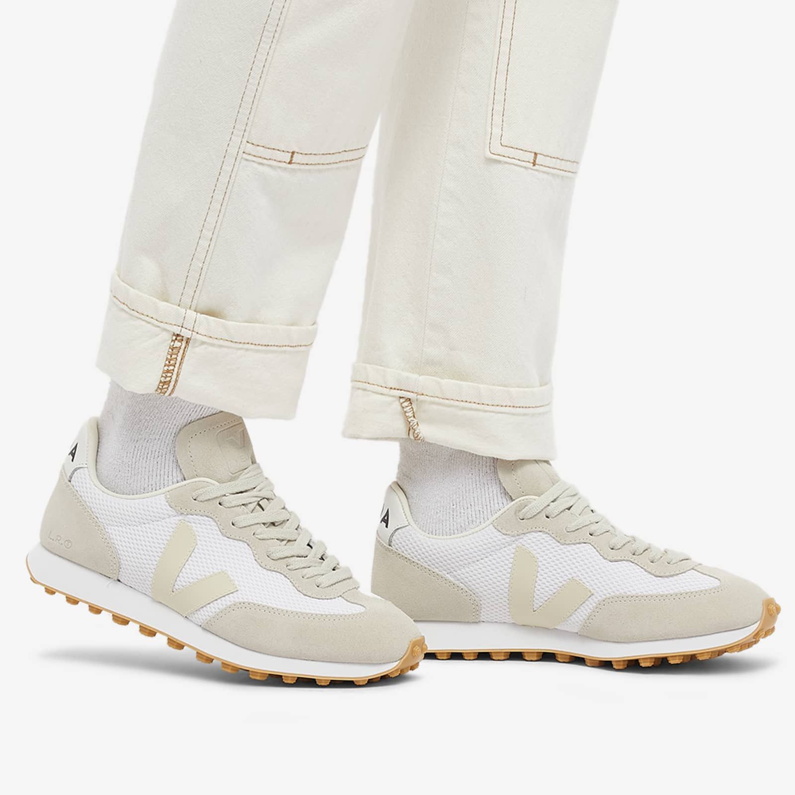 Veja Veja Rio Branco White Pierre Natural RB0102382A US 6 EU 37 Size US 6 / IT 36 - 6 Thumbnail